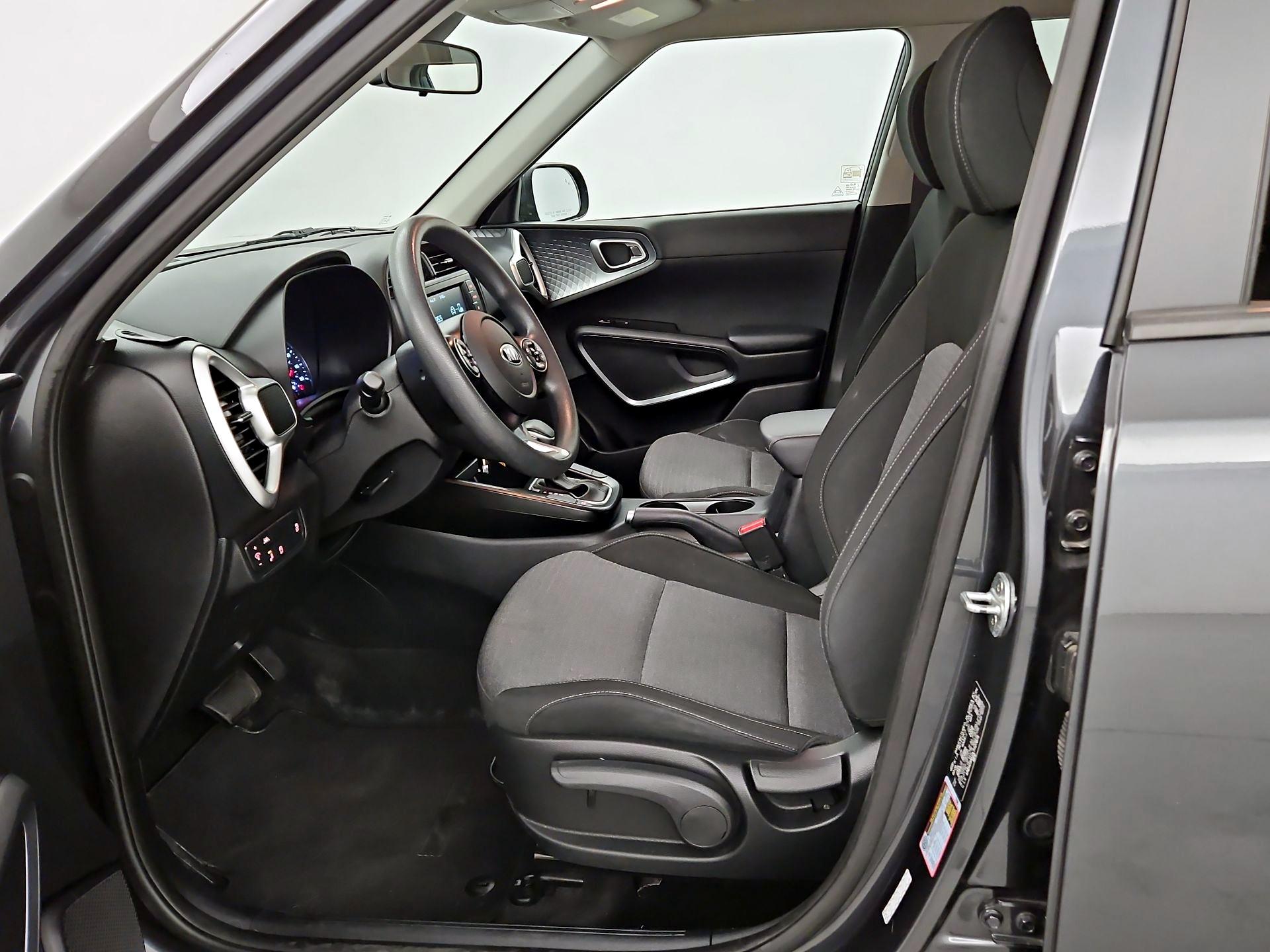 Thumbnail: 2020 Kia Soul - 11