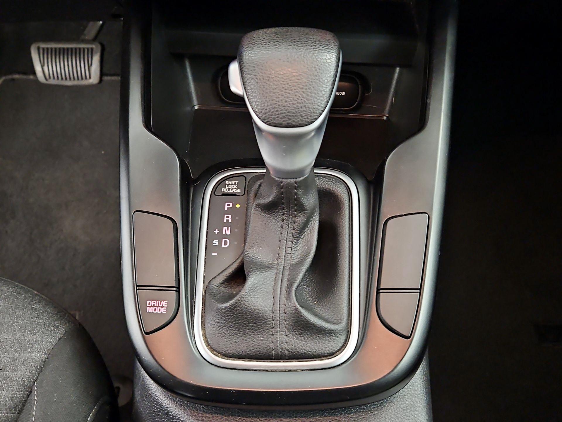 Thumbnail: 2020 Kia Soul - 17