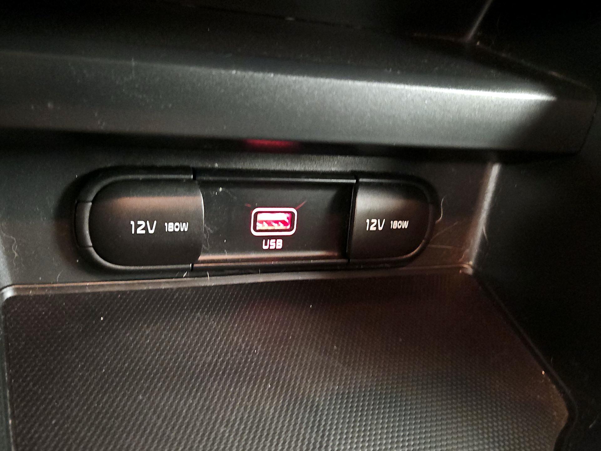 Thumbnail: 2020 Kia Soul - 18
