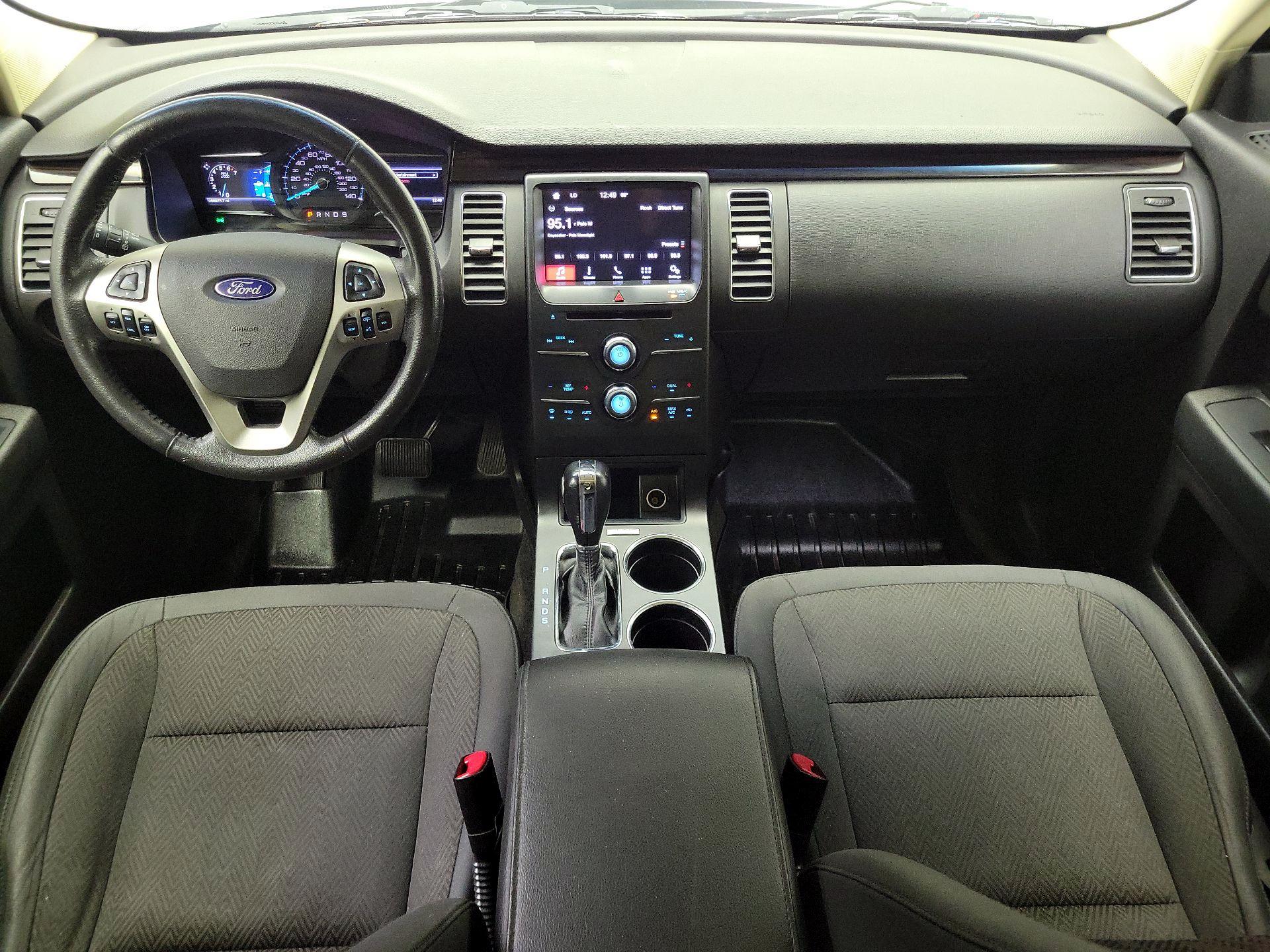 Thumbnail: 2016 Ford Flex - 9