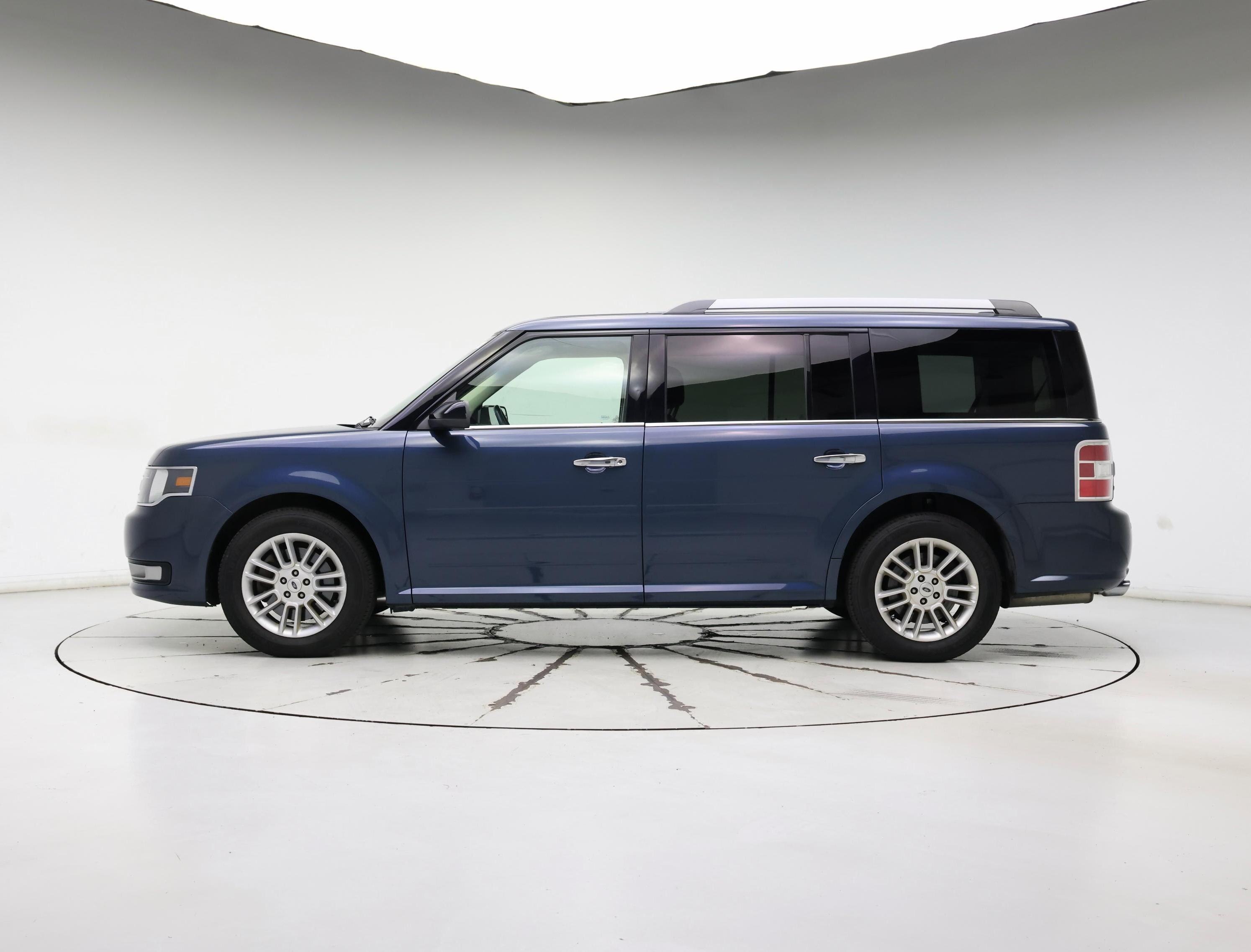 Thumbnail: 2016 Ford Flex - 3