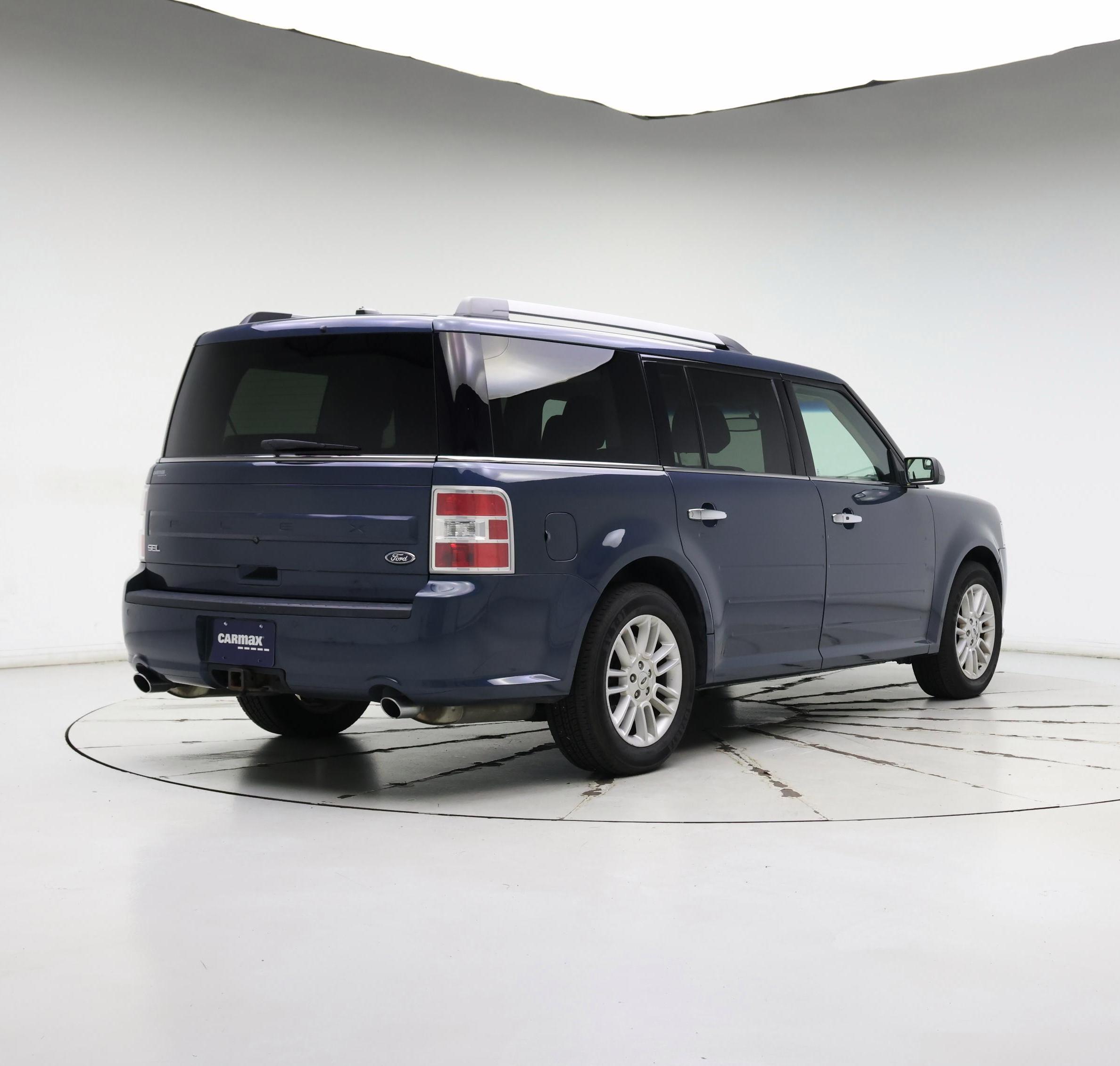 Thumbnail: 2016 Ford Flex - 8