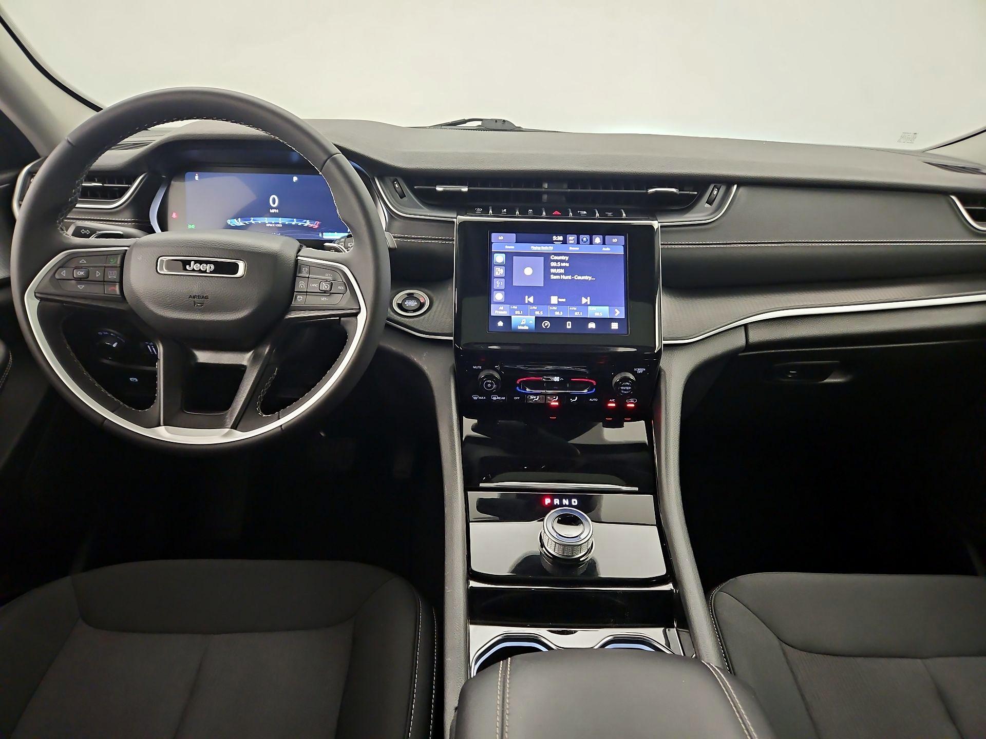 Thumbnail: 2023 Jeep Grand Cherokee L - 9