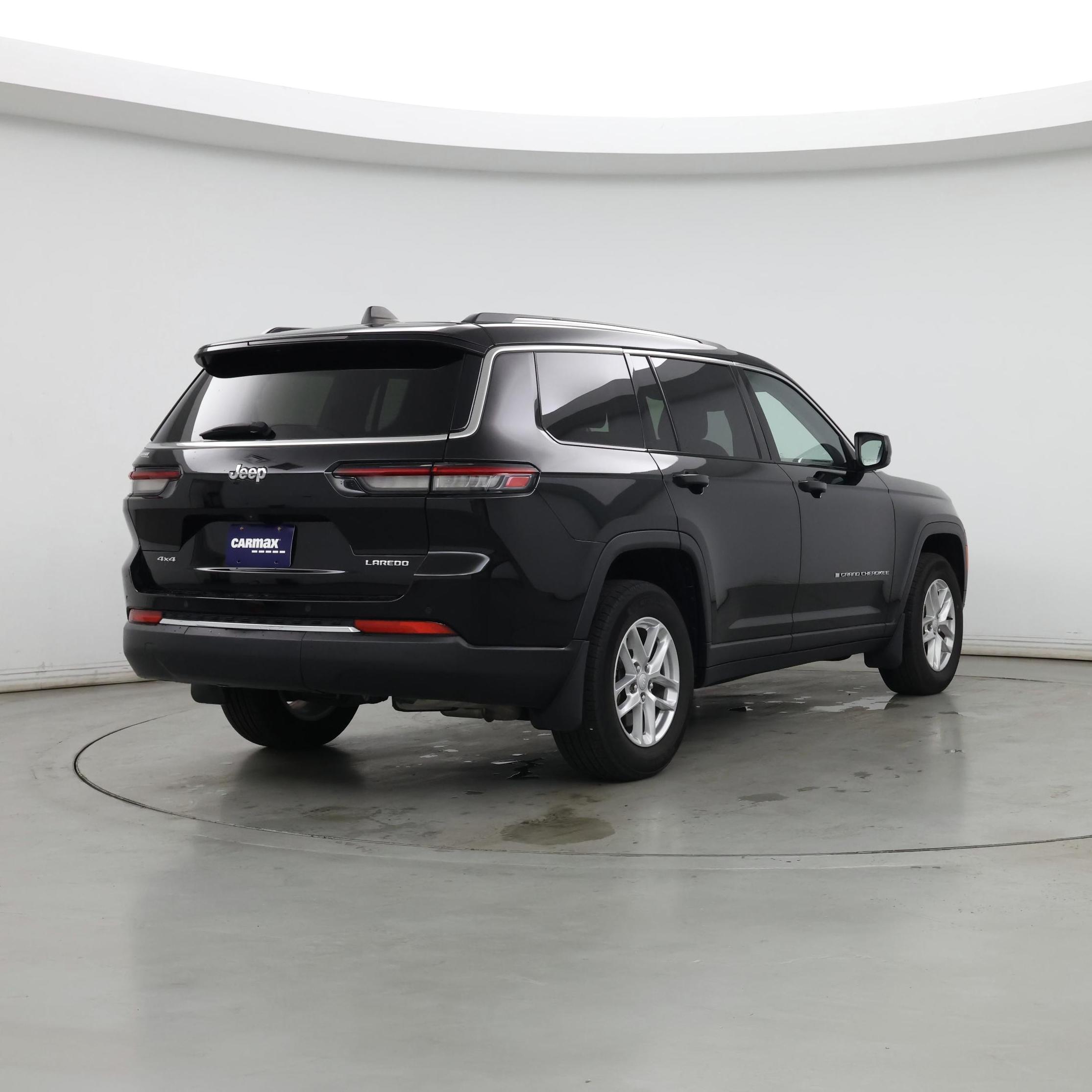 Thumbnail: 2023 Jeep Grand Cherokee L - 8