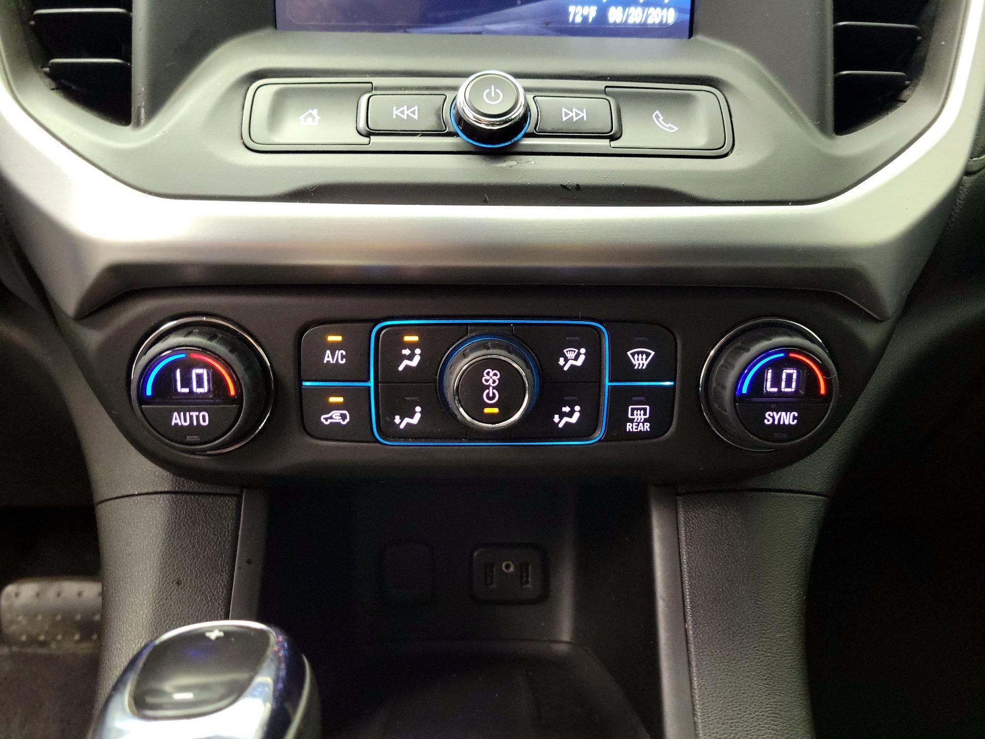 Thumbnail: 2017 GMC Acadia - 16