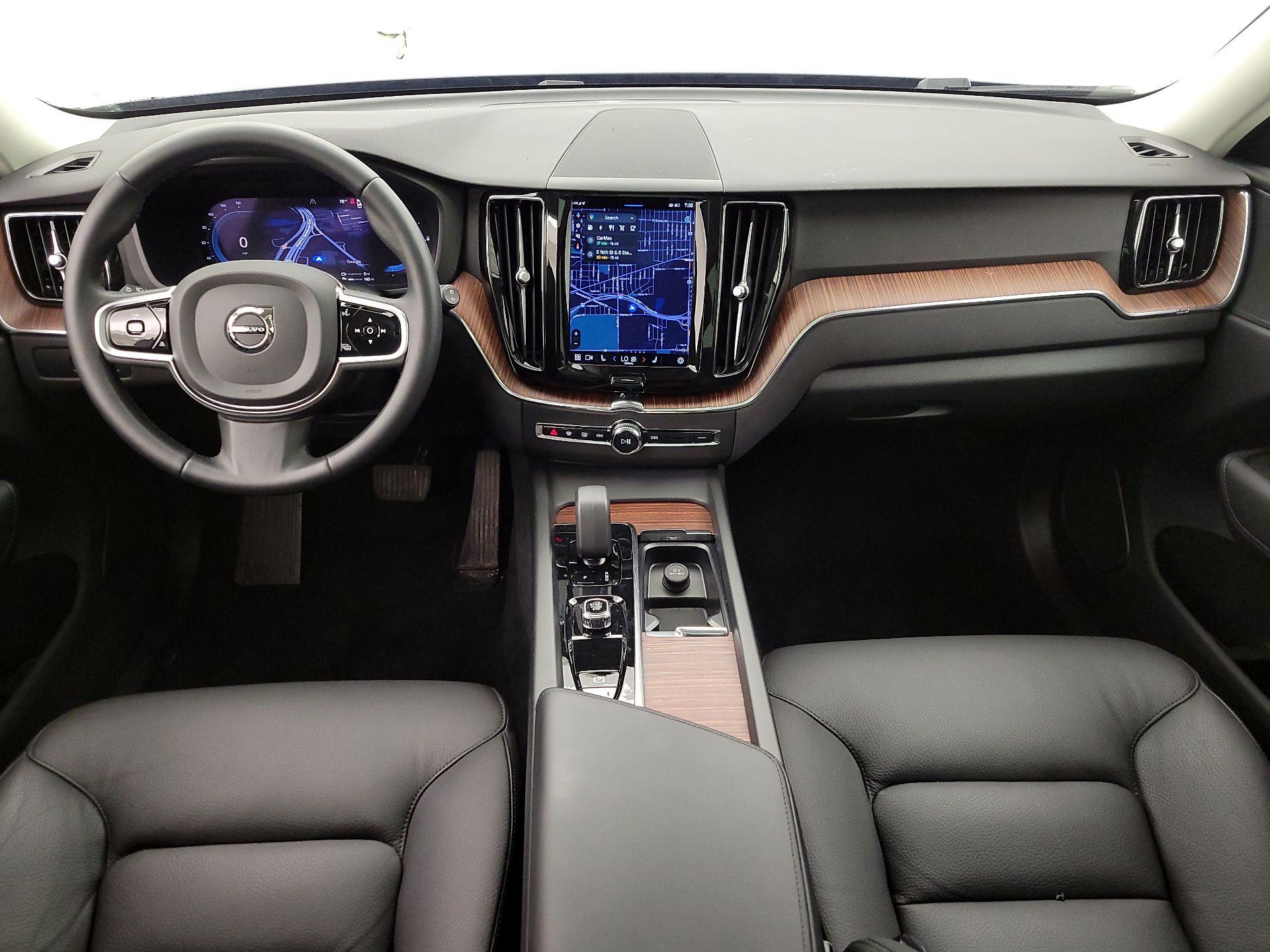 Thumbnail: 2023 Volvo XC60 - 9