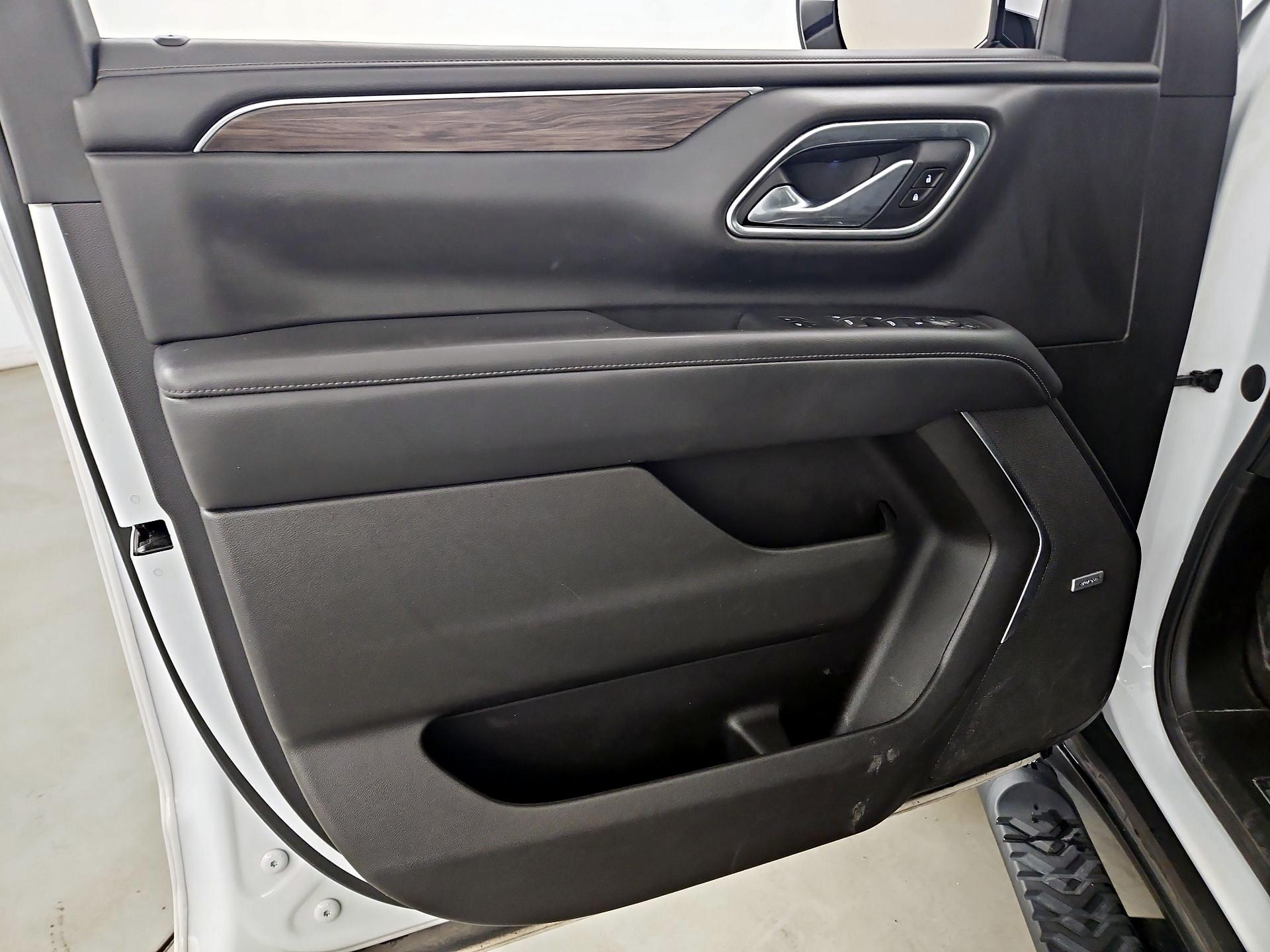 Thumbnail: 2021 Chevrolet Tahoe - 12