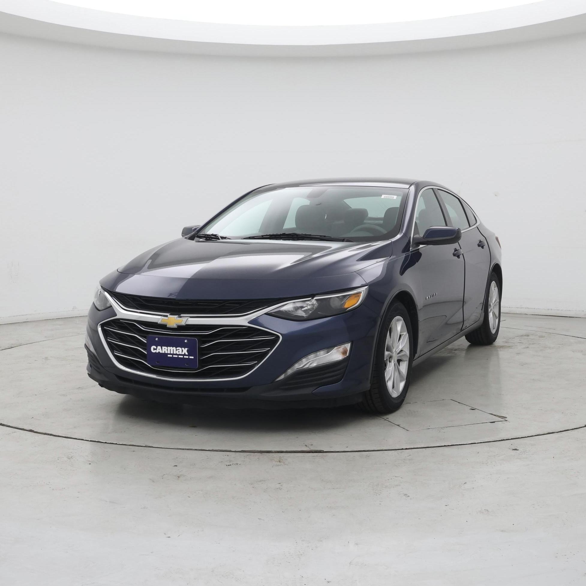 Thumbnail: 2019 Chevrolet Malibu - 4