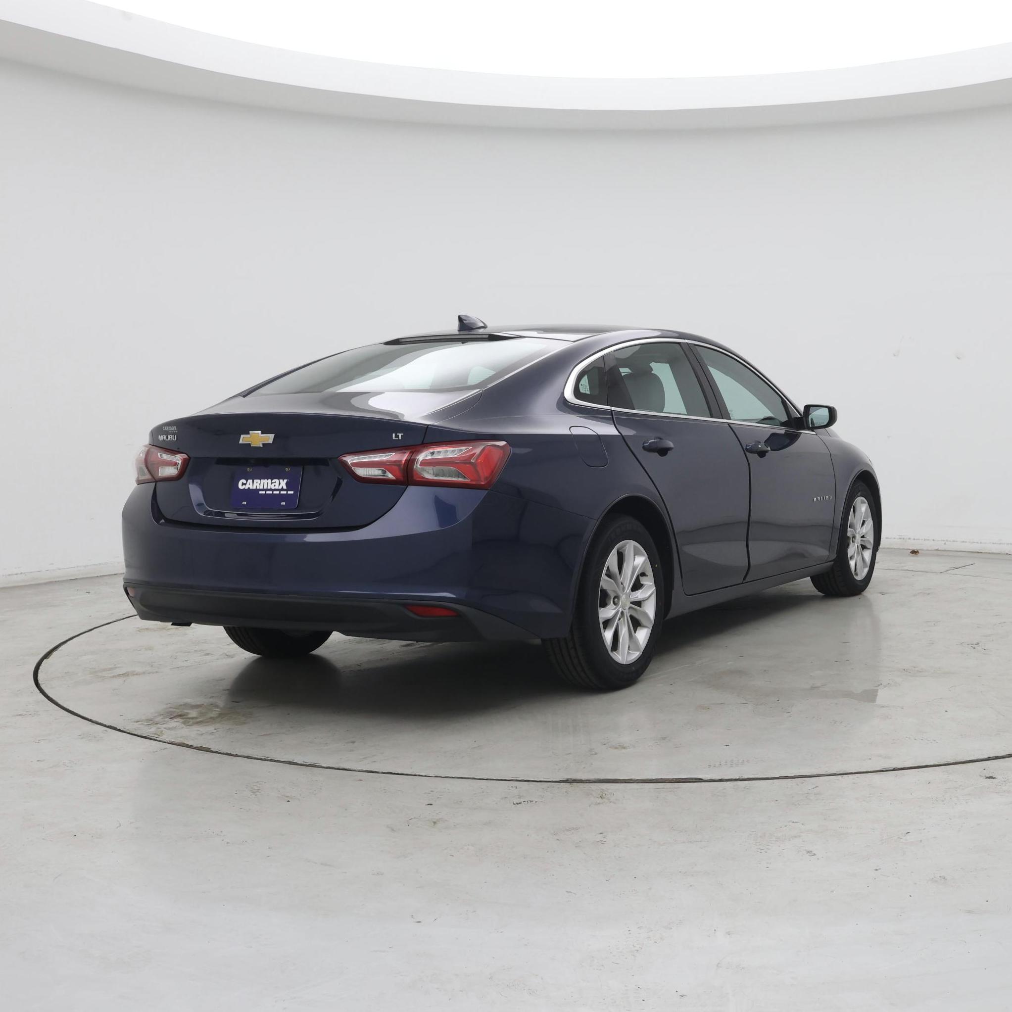 Thumbnail: 2019 Chevrolet Malibu - 8
