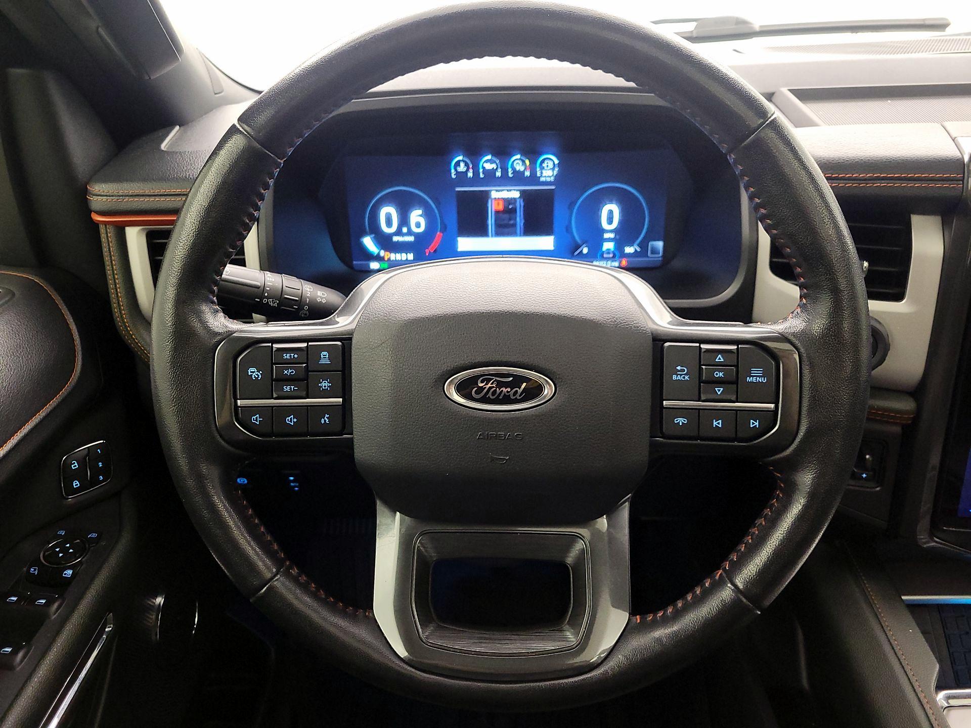Thumbnail: 2022 Ford Expedition - 10