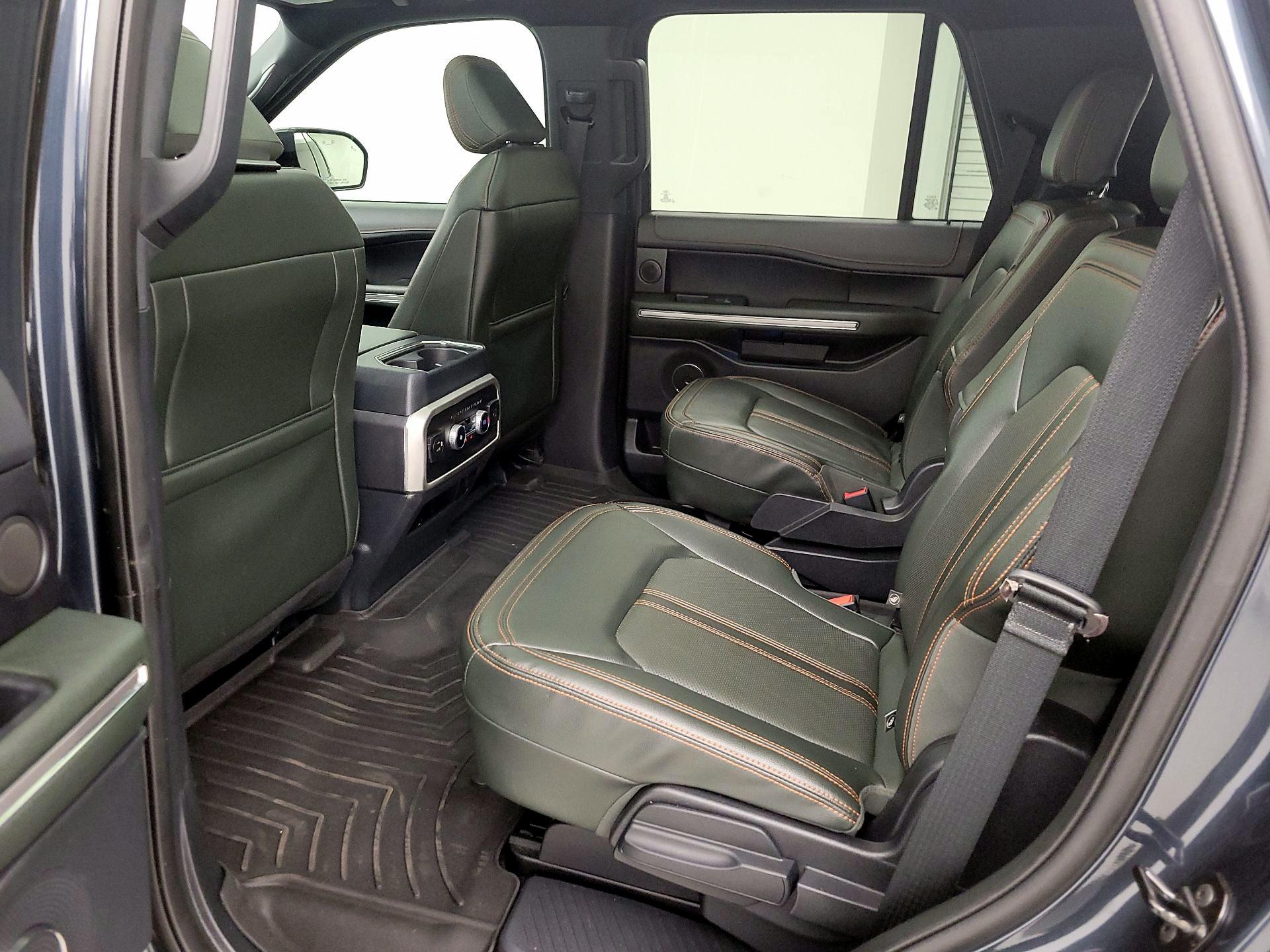 Thumbnail: 2022 Ford Expedition - 19