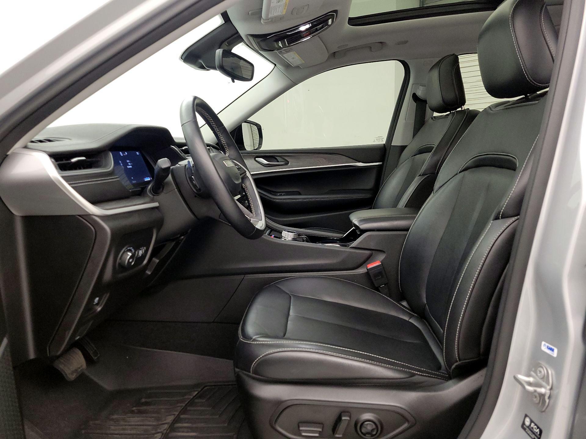 Thumbnail: 2021 Jeep Grand Cherokee L - 11