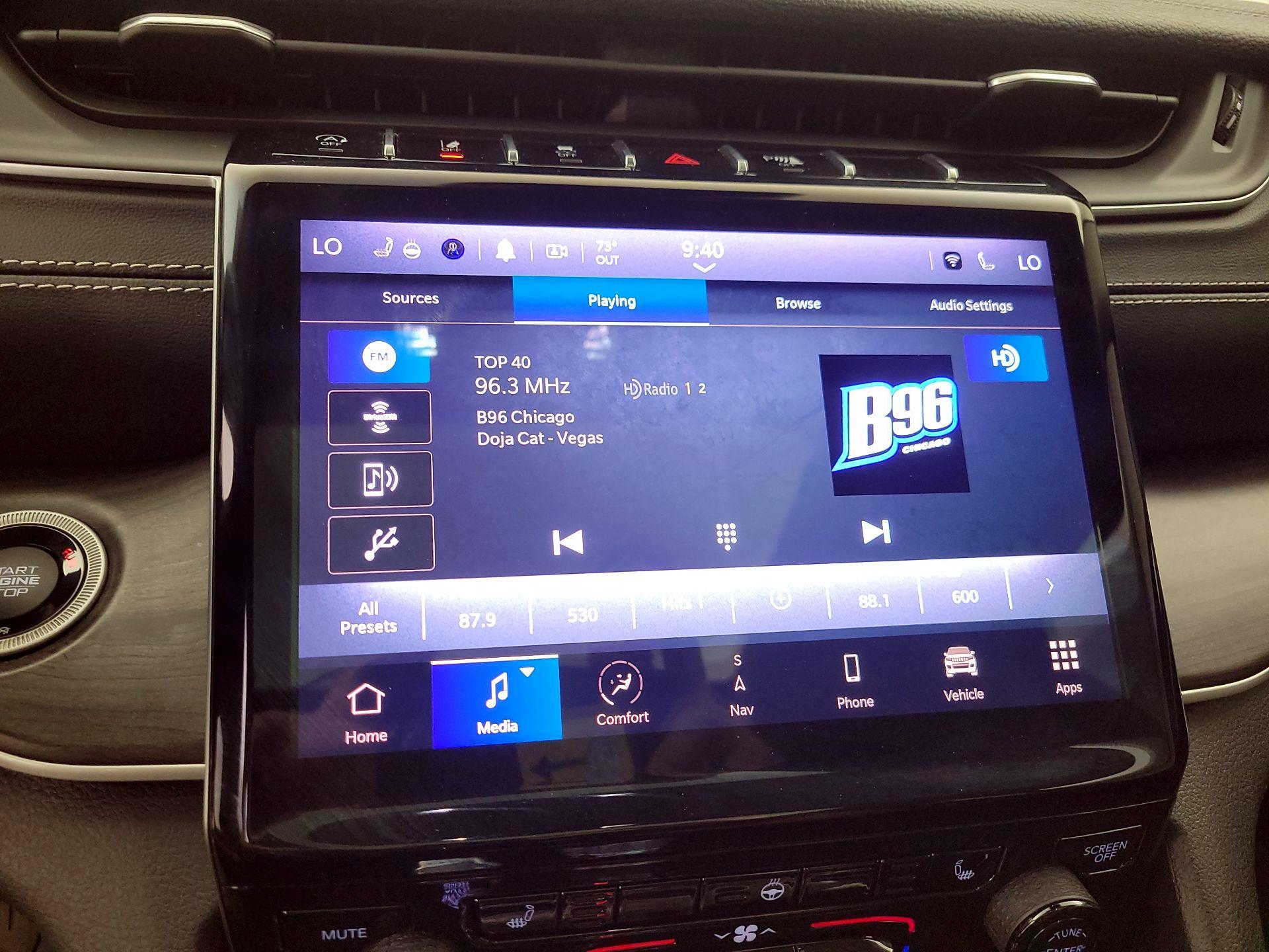 Thumbnail: 2021 Jeep Grand Cherokee L - 16