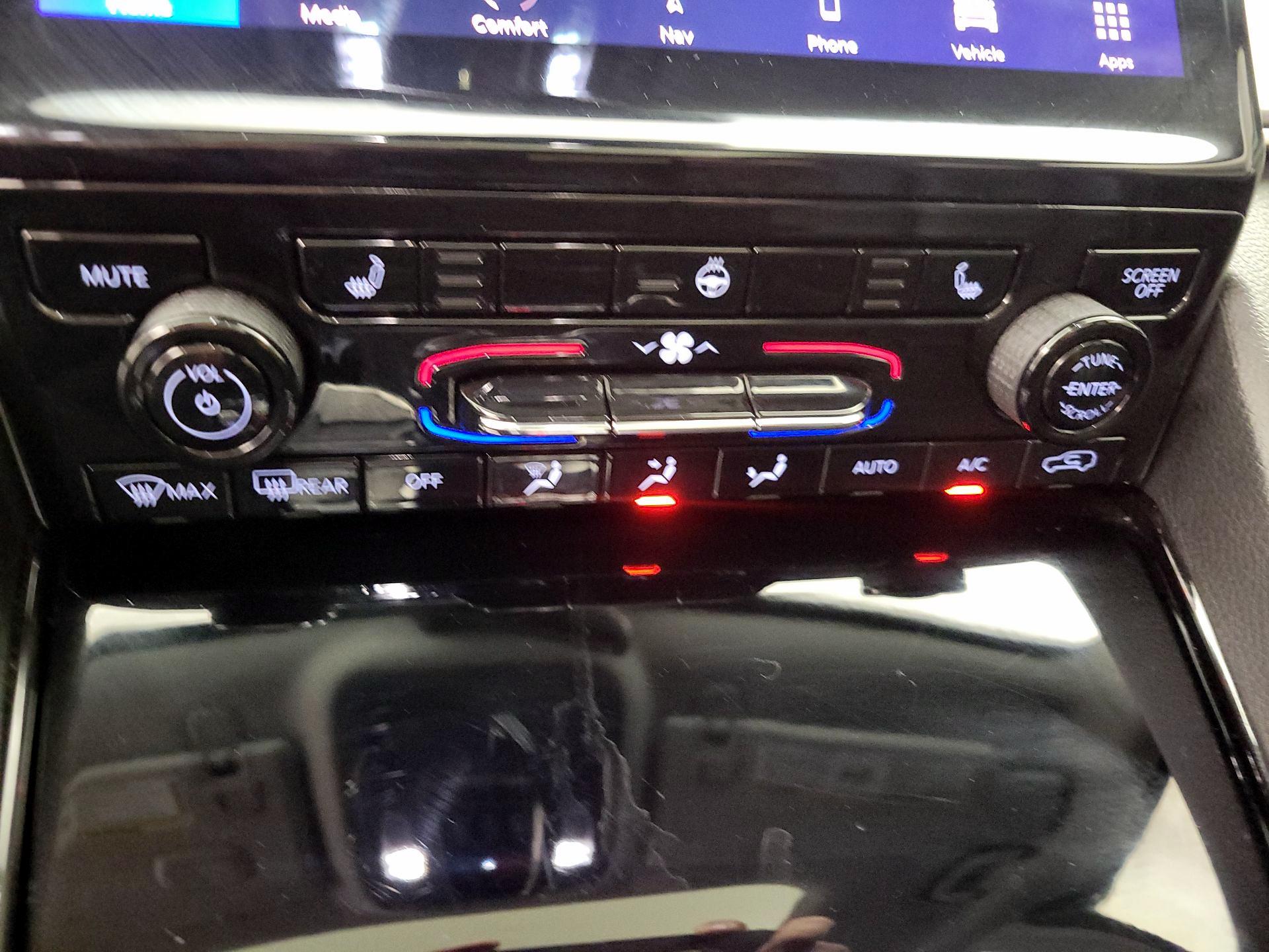 Thumbnail: 2021 Jeep Grand Cherokee L - 17