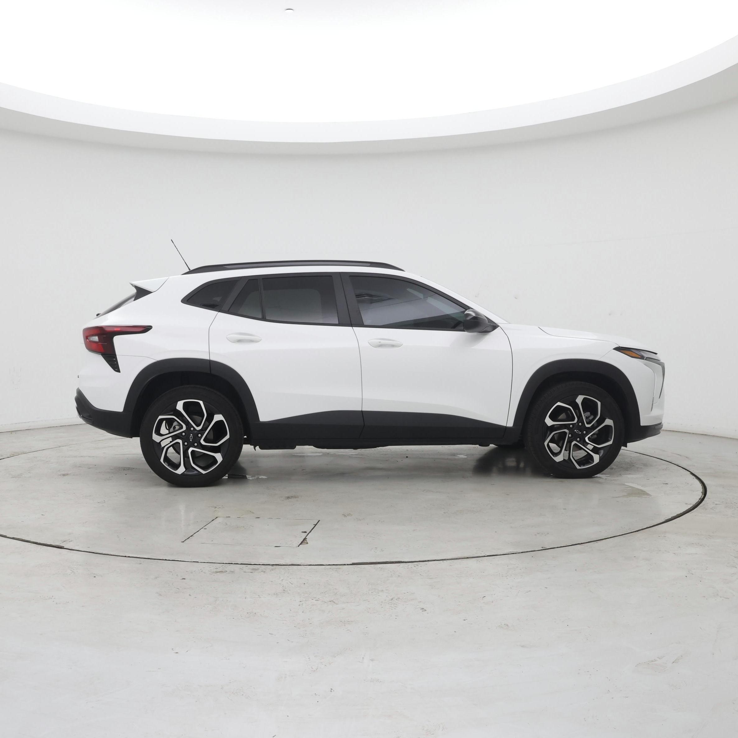 Thumbnail: 2025 Chevrolet Trax - 7