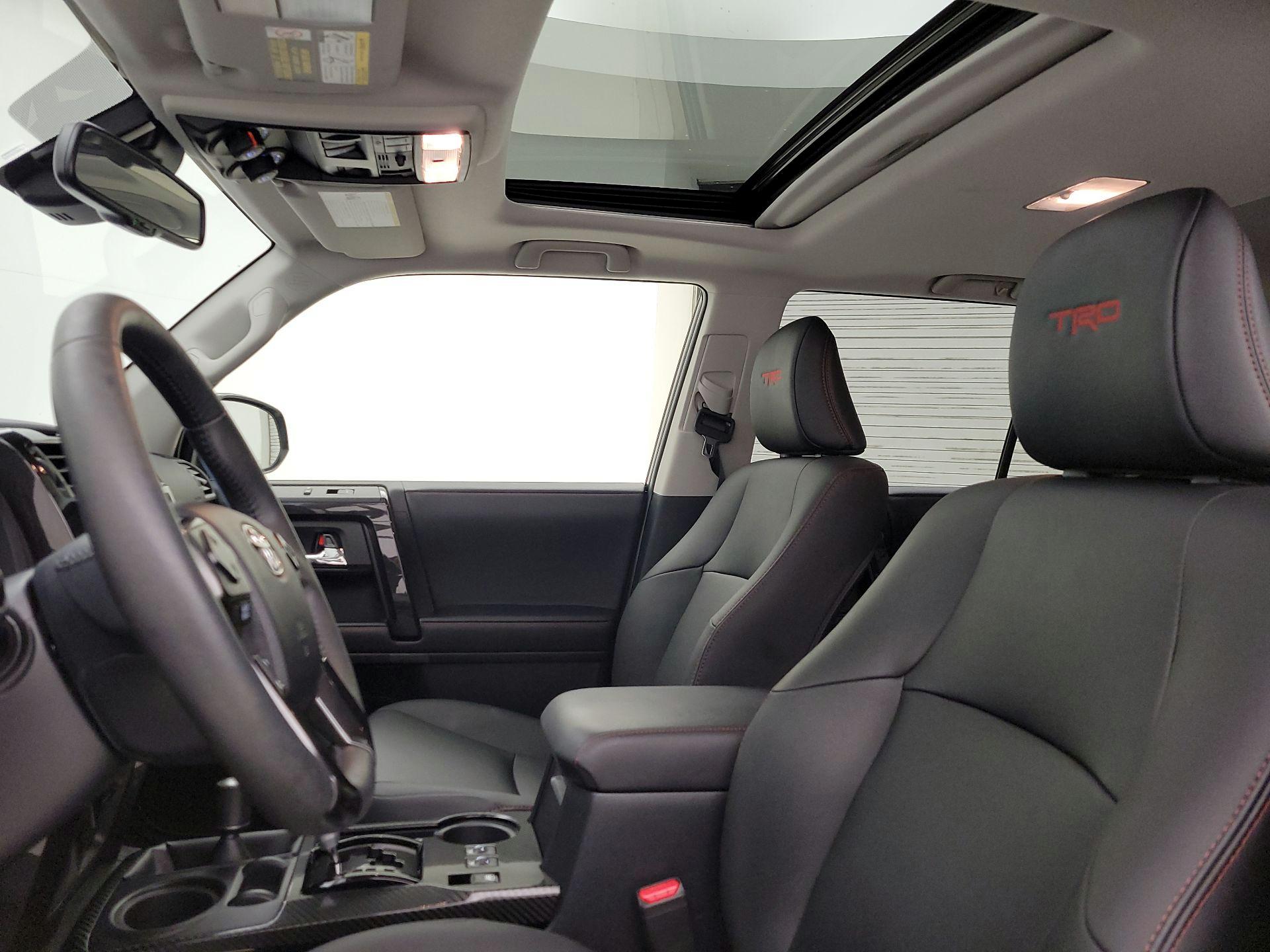 Thumbnail: 2022 Toyota 4Runner - 20