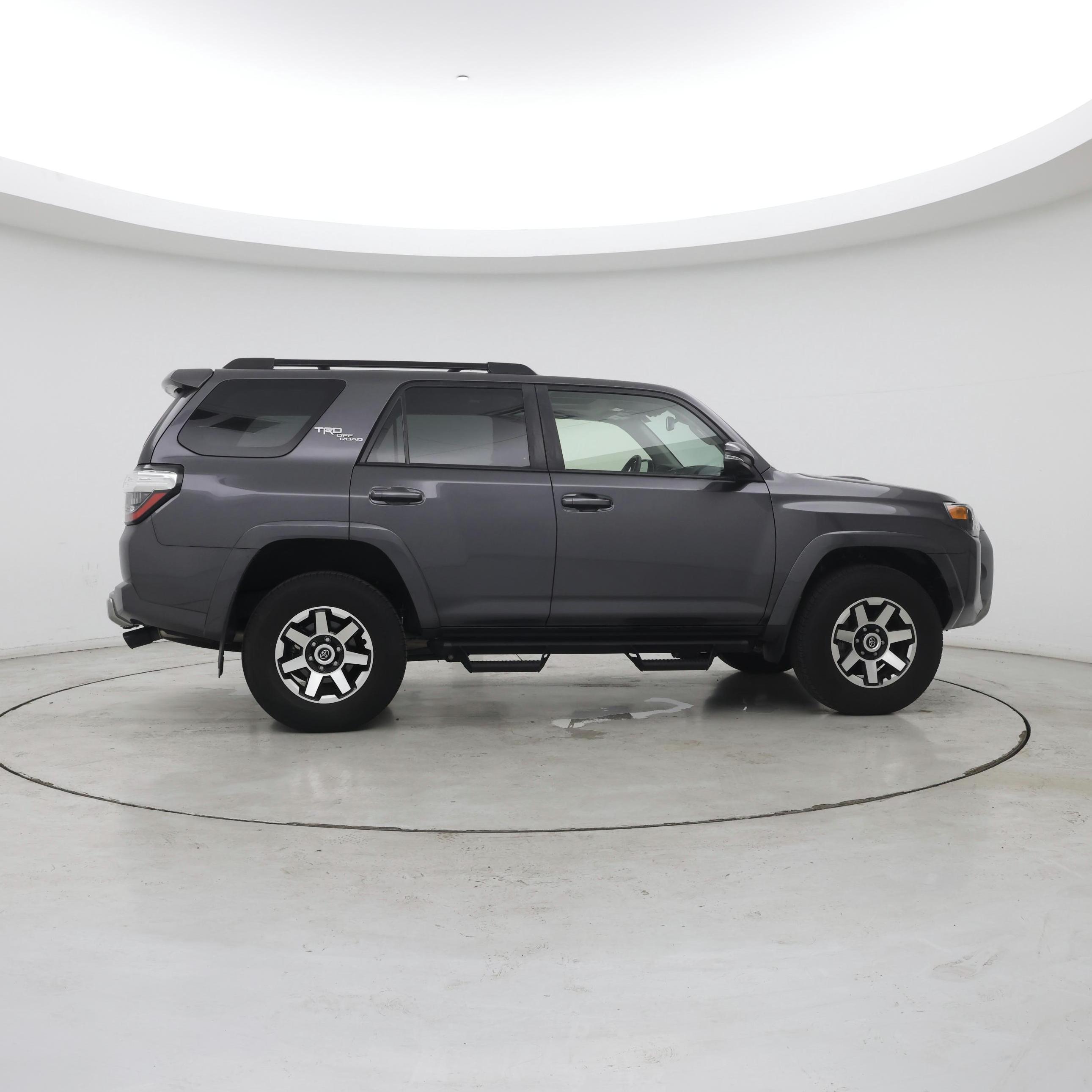 Thumbnail: 2022 Toyota 4Runner - 7