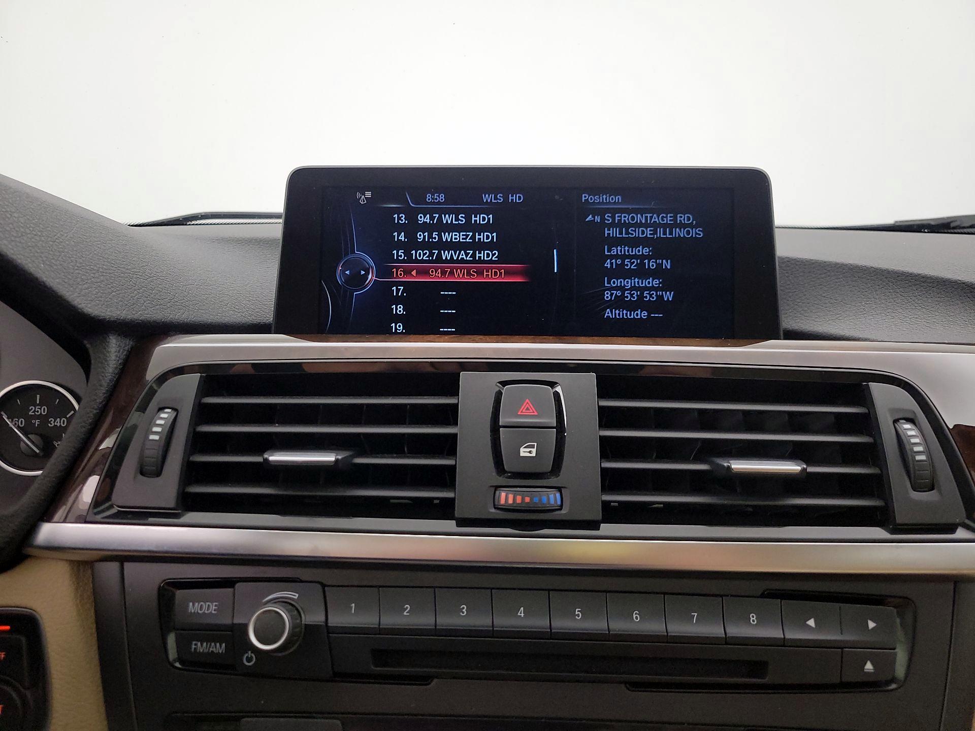 Thumbnail: 2015 BMW 3 Series - 16