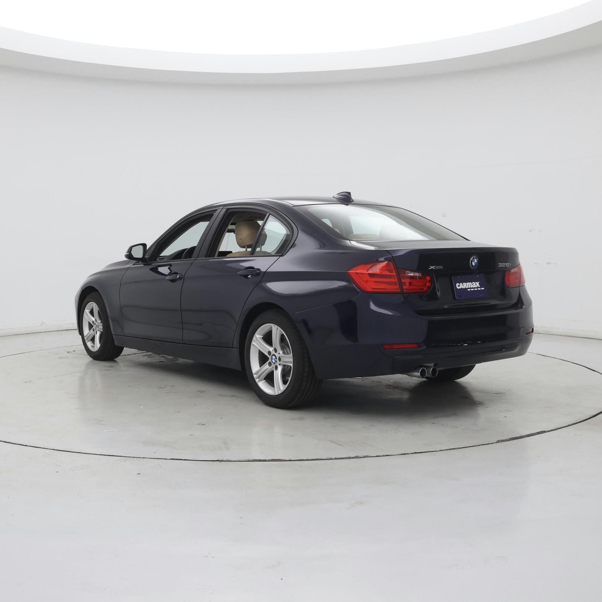 Thumbnail: 2015 BMW 3 Series - 2