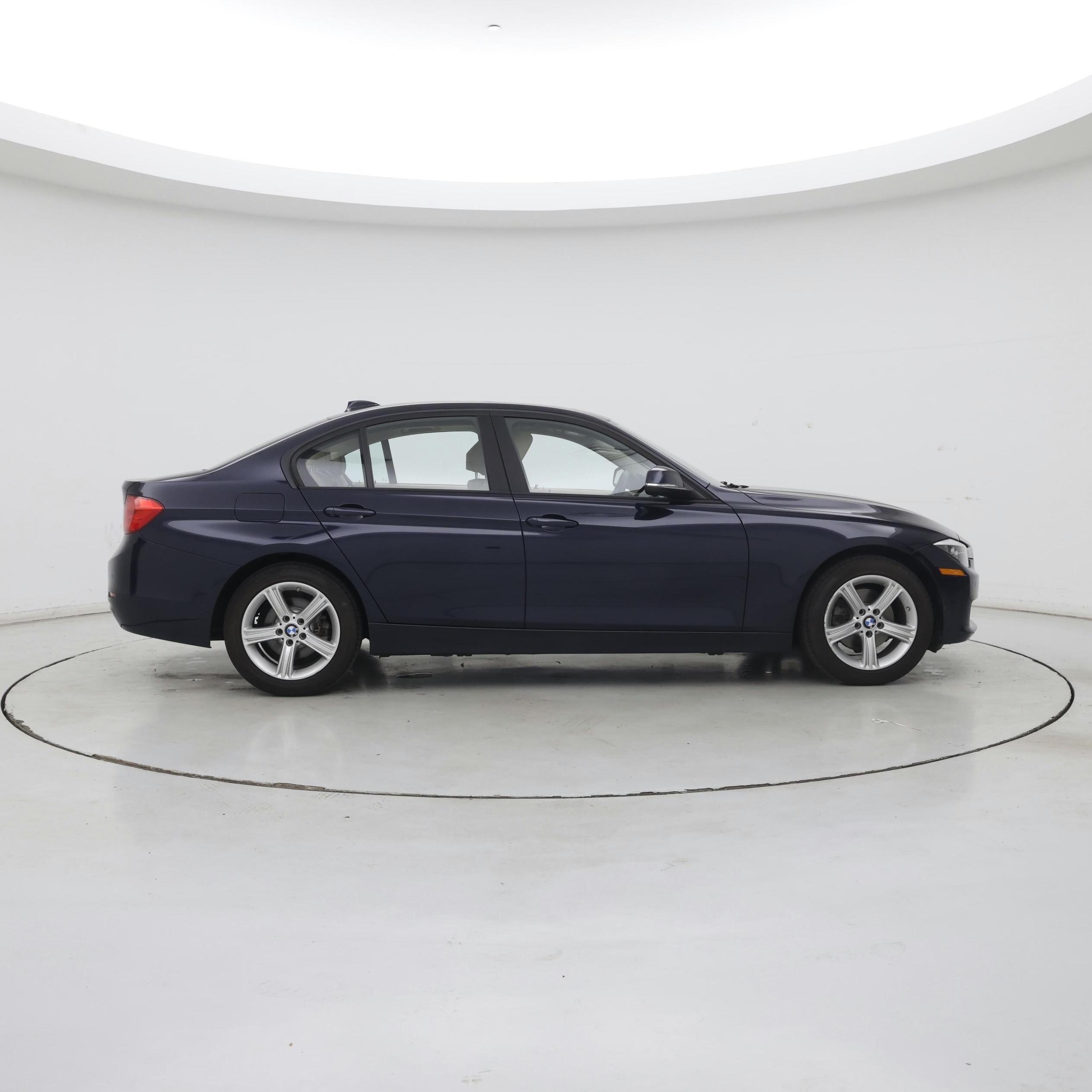 Thumbnail: 2015 BMW 3 Series - 7