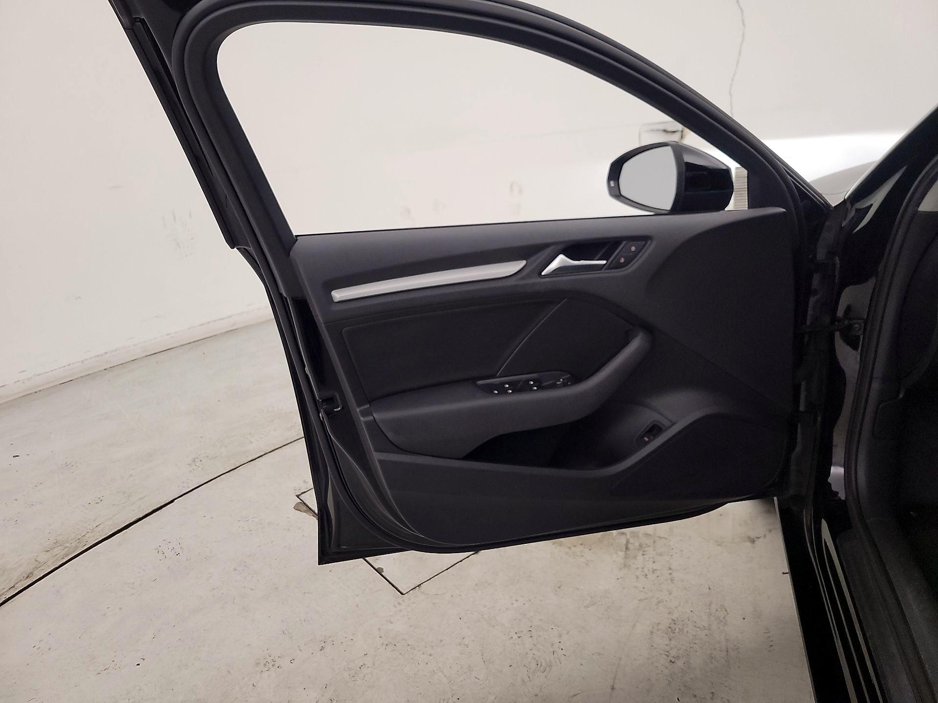 Thumbnail: 2015 Audi A3 - 12