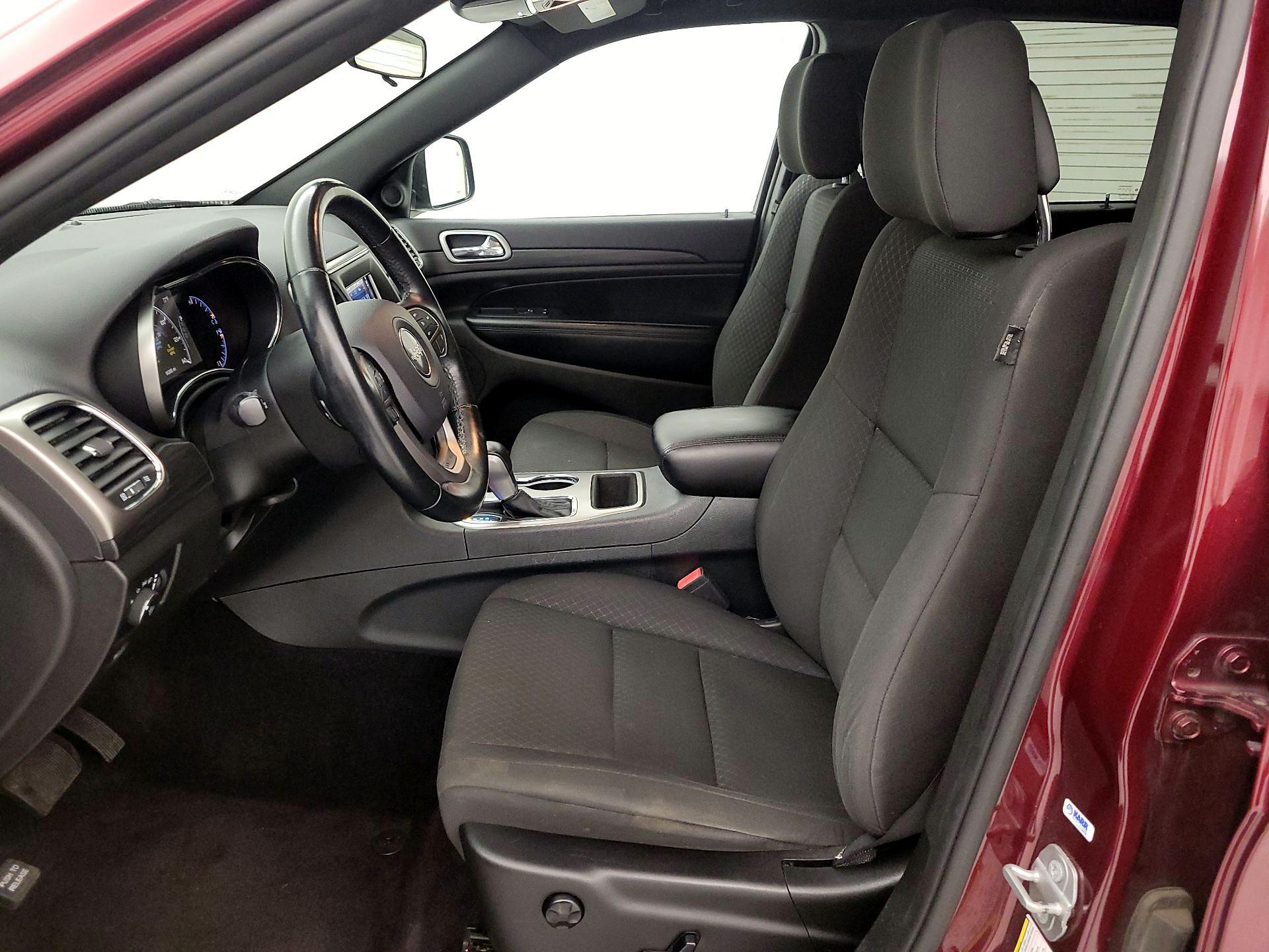 Thumbnail: 2019 Jeep Grand Cherokee - 11