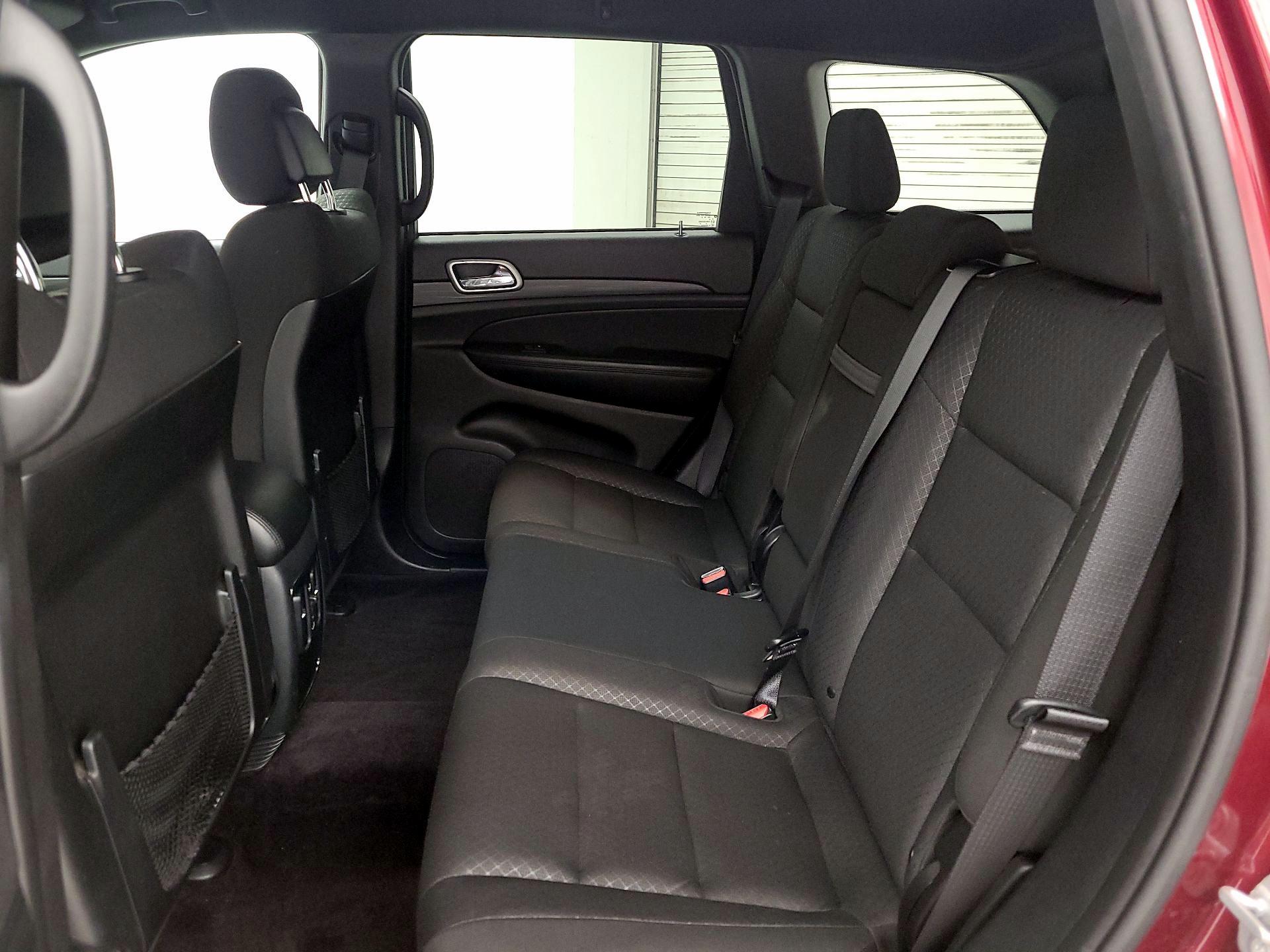 Thumbnail: 2019 Jeep Grand Cherokee - 19