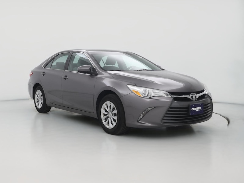 2015 Toyota Camry LE -
                  Waukesha, WI