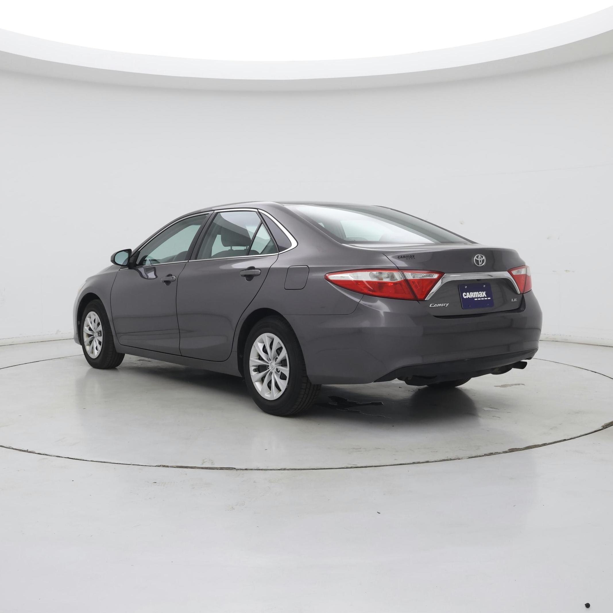 Thumbnail: 2015 Toyota Camry - 2