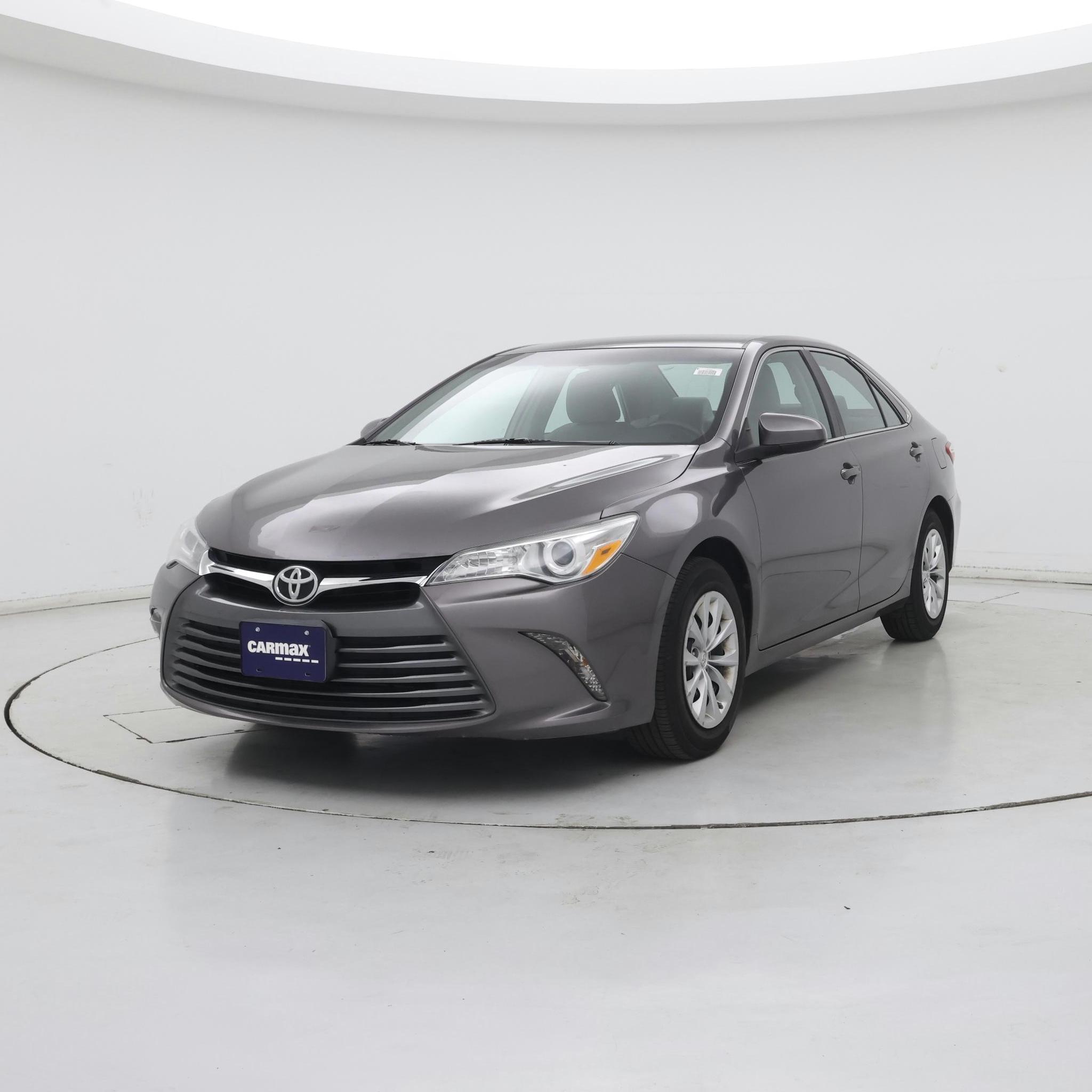 Thumbnail: 2015 Toyota Camry - 4