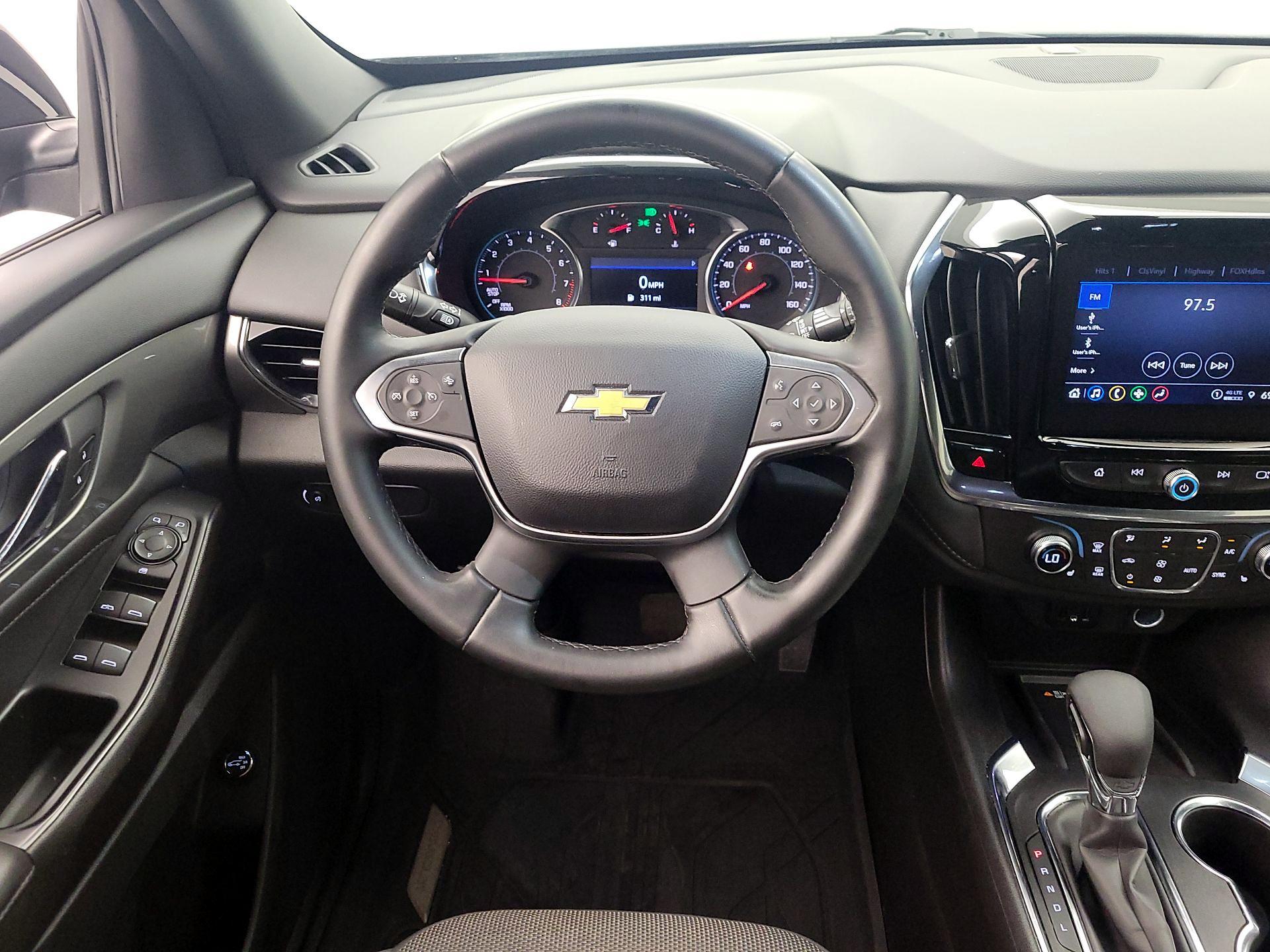 Thumbnail: 2023 Chevrolet Traverse - 10