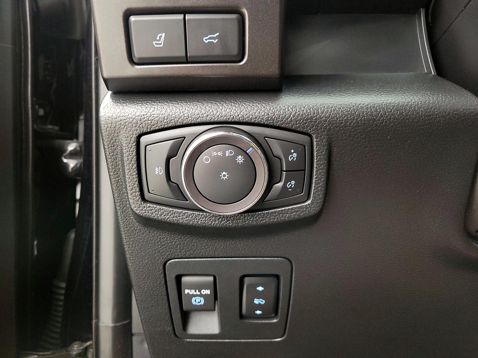 Thumbnail: 2019 Ford Expedition - 13