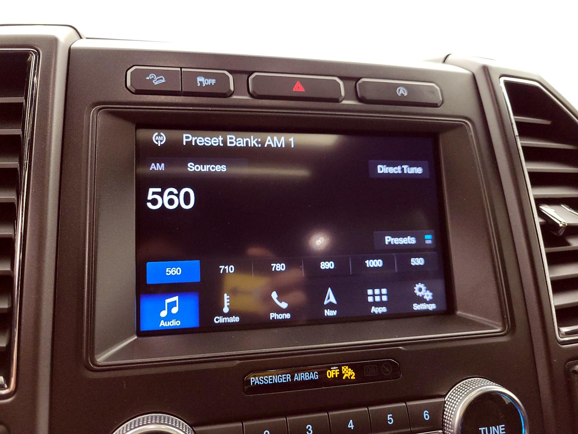 Thumbnail: 2019 Ford Expedition - 16