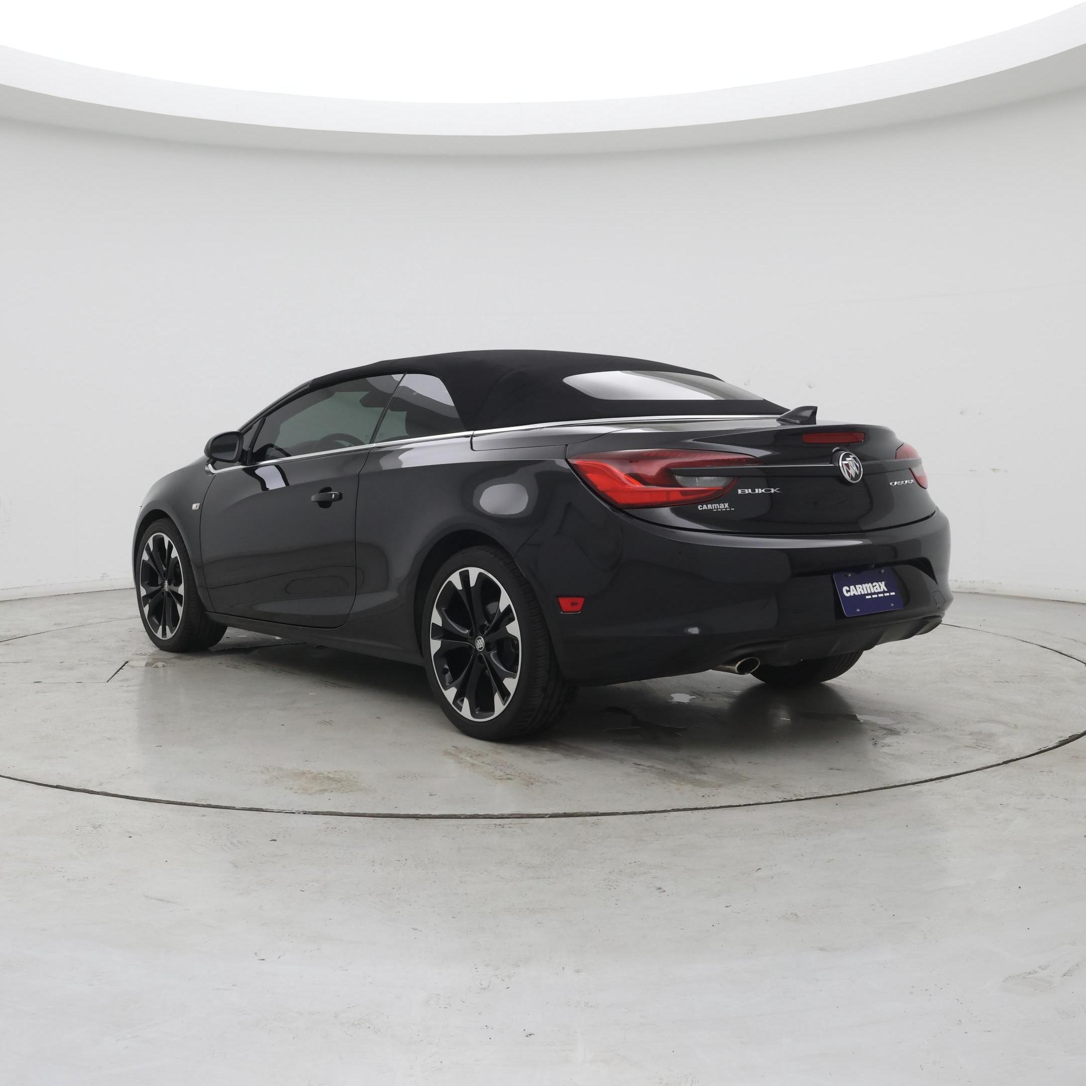 Thumbnail: 2018 Buick Cascada - 2