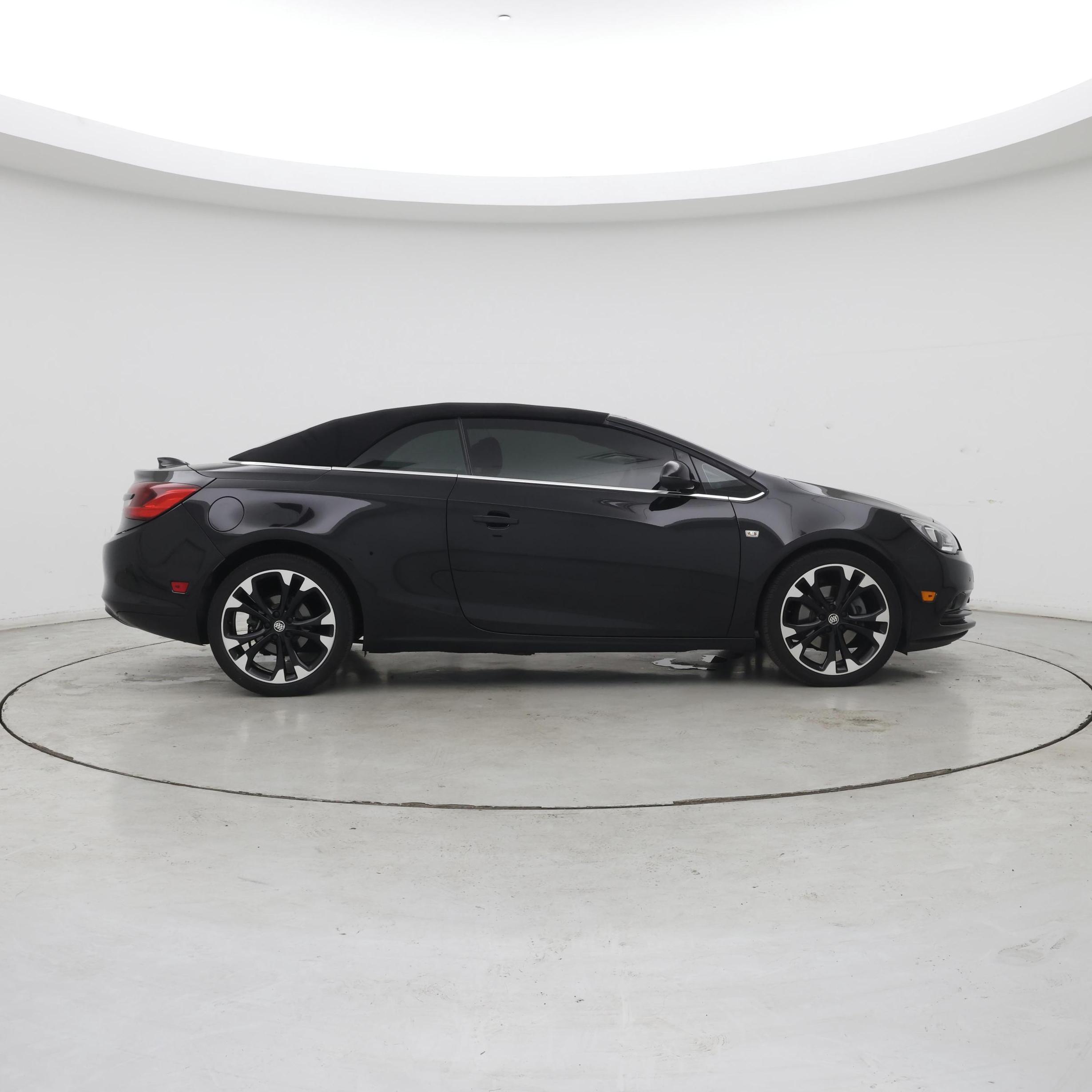Thumbnail: 2018 Buick Cascada - 7