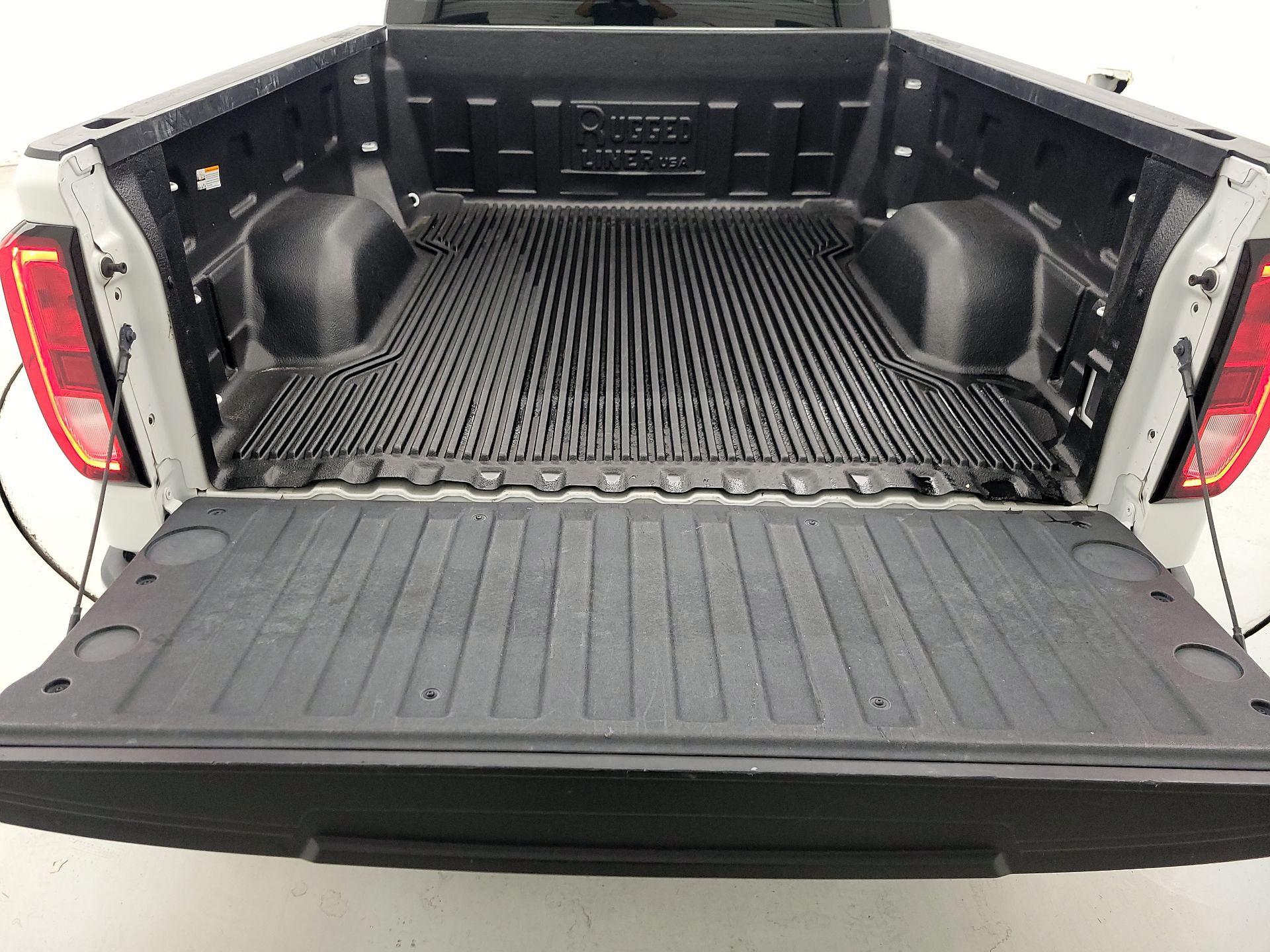 Thumbnail: 2020 GMC Sierra 1500 - 20