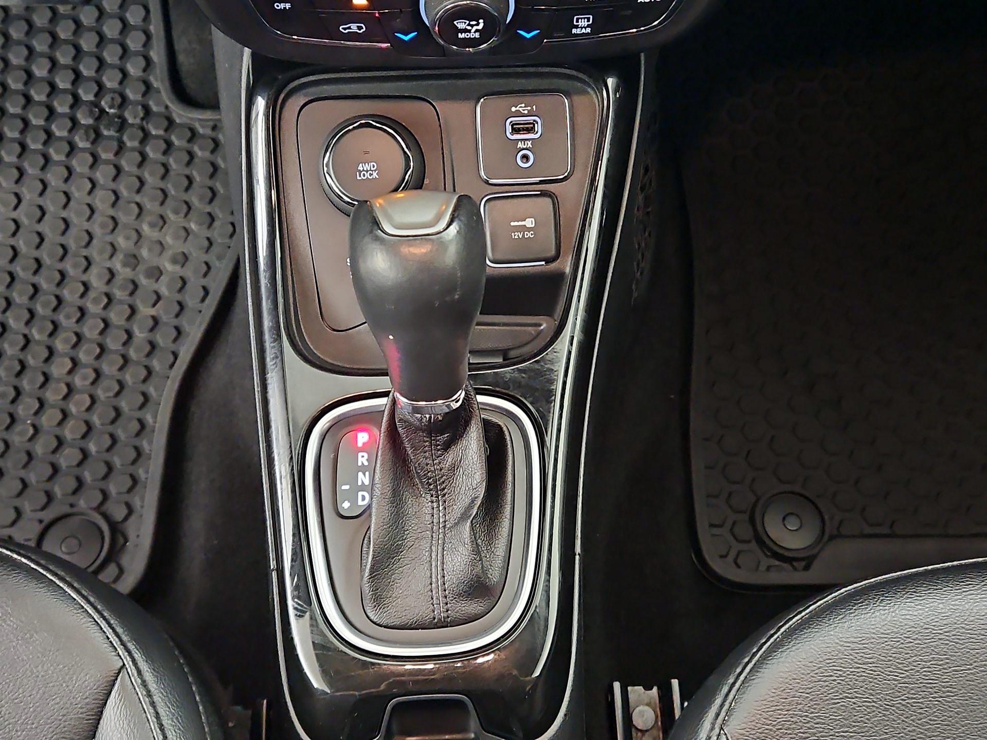Thumbnail: 2019 Jeep Compass - 17