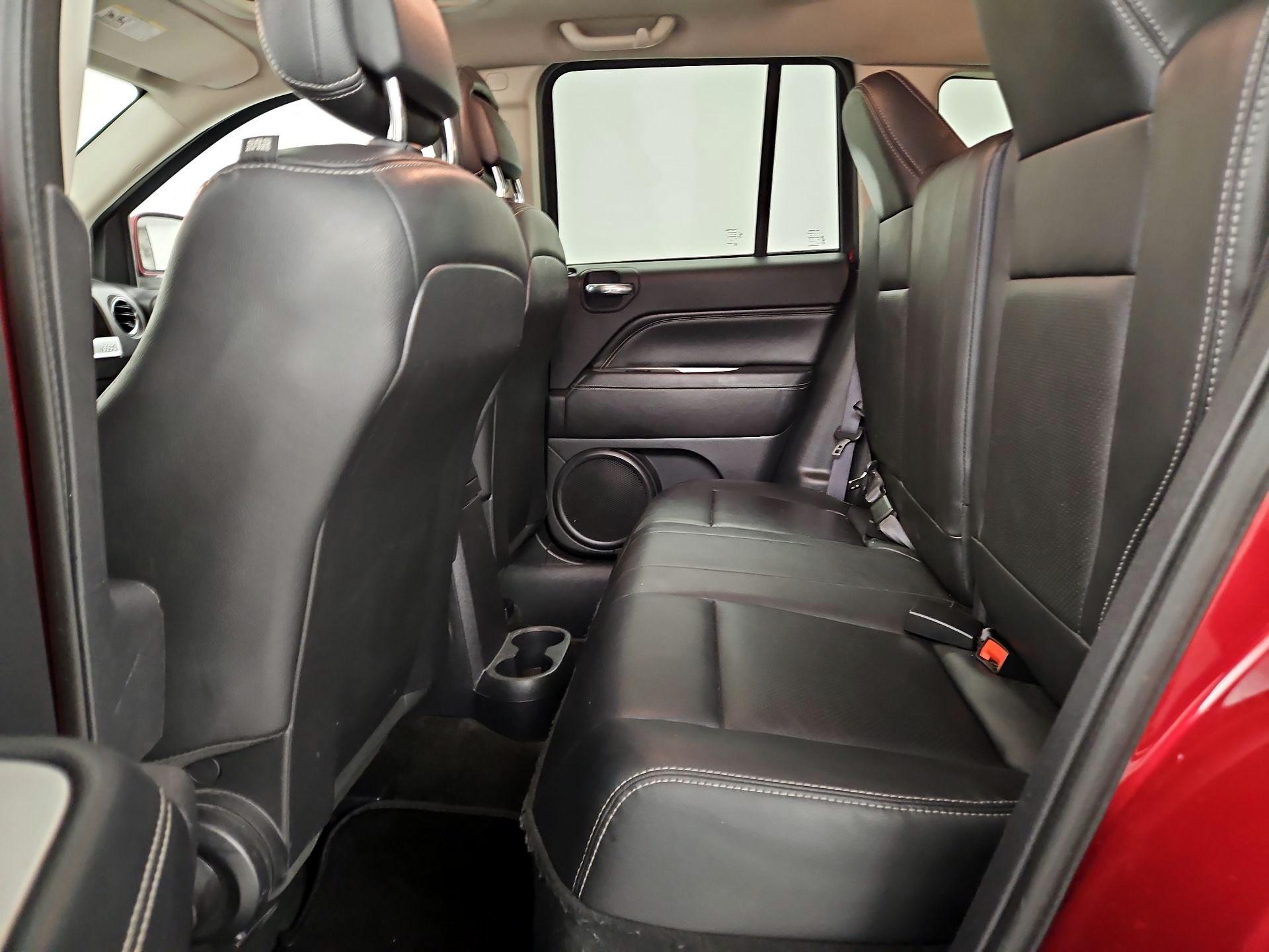 Thumbnail: 2017 Jeep Compass - 18