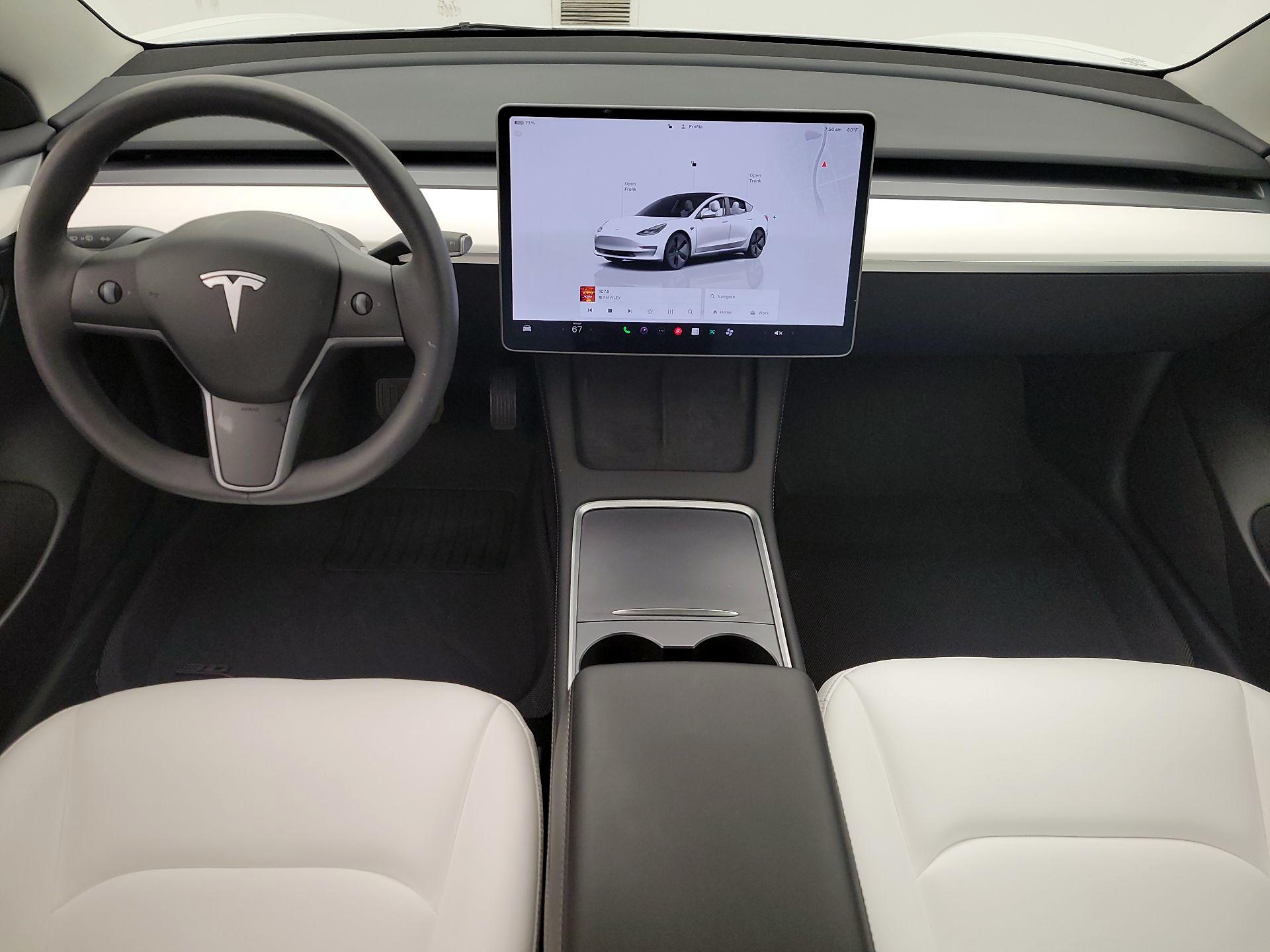 Thumbnail: 2023 Tesla Model 3 - 9