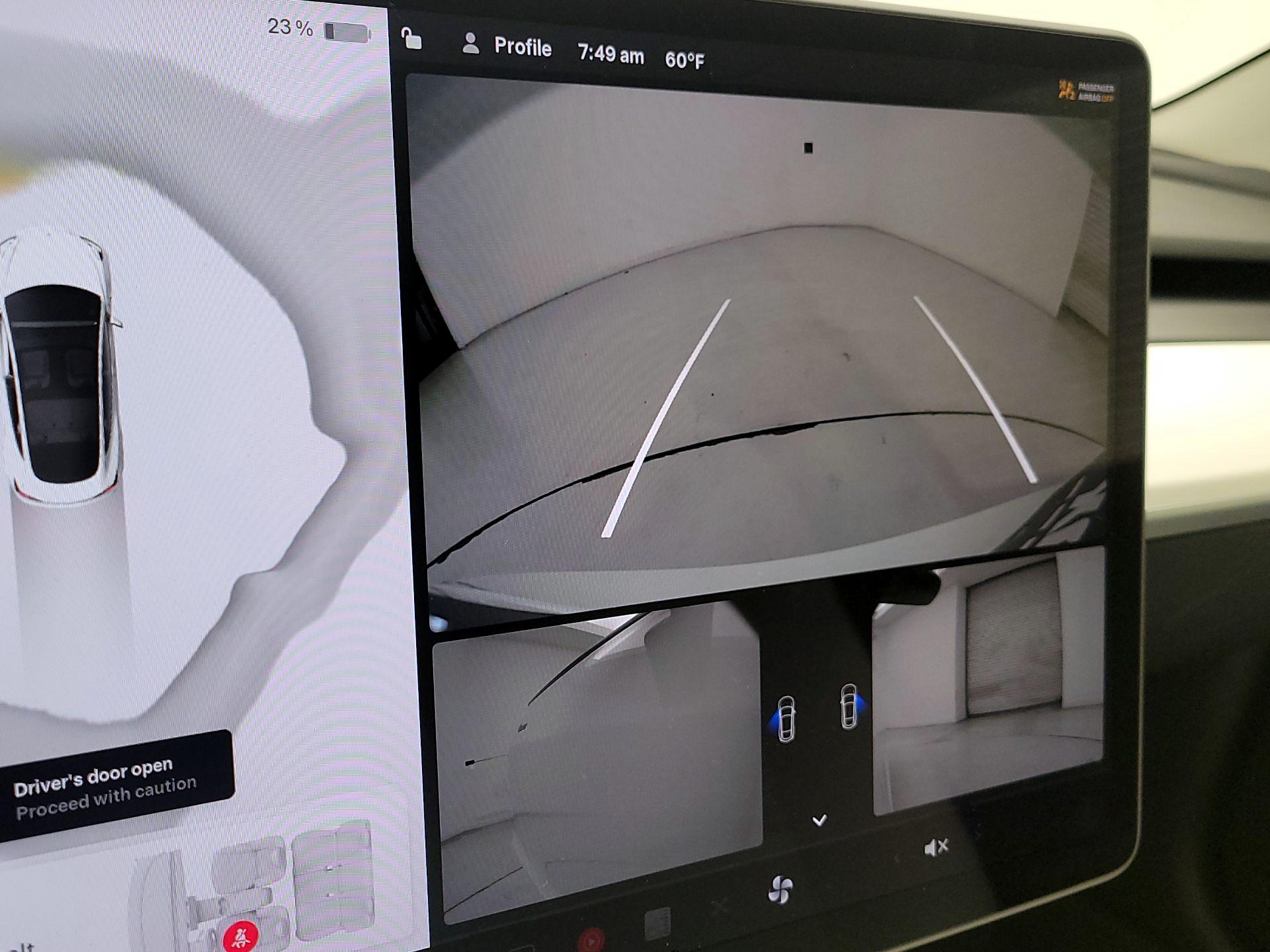 Thumbnail: 2023 Tesla Model 3 - 14