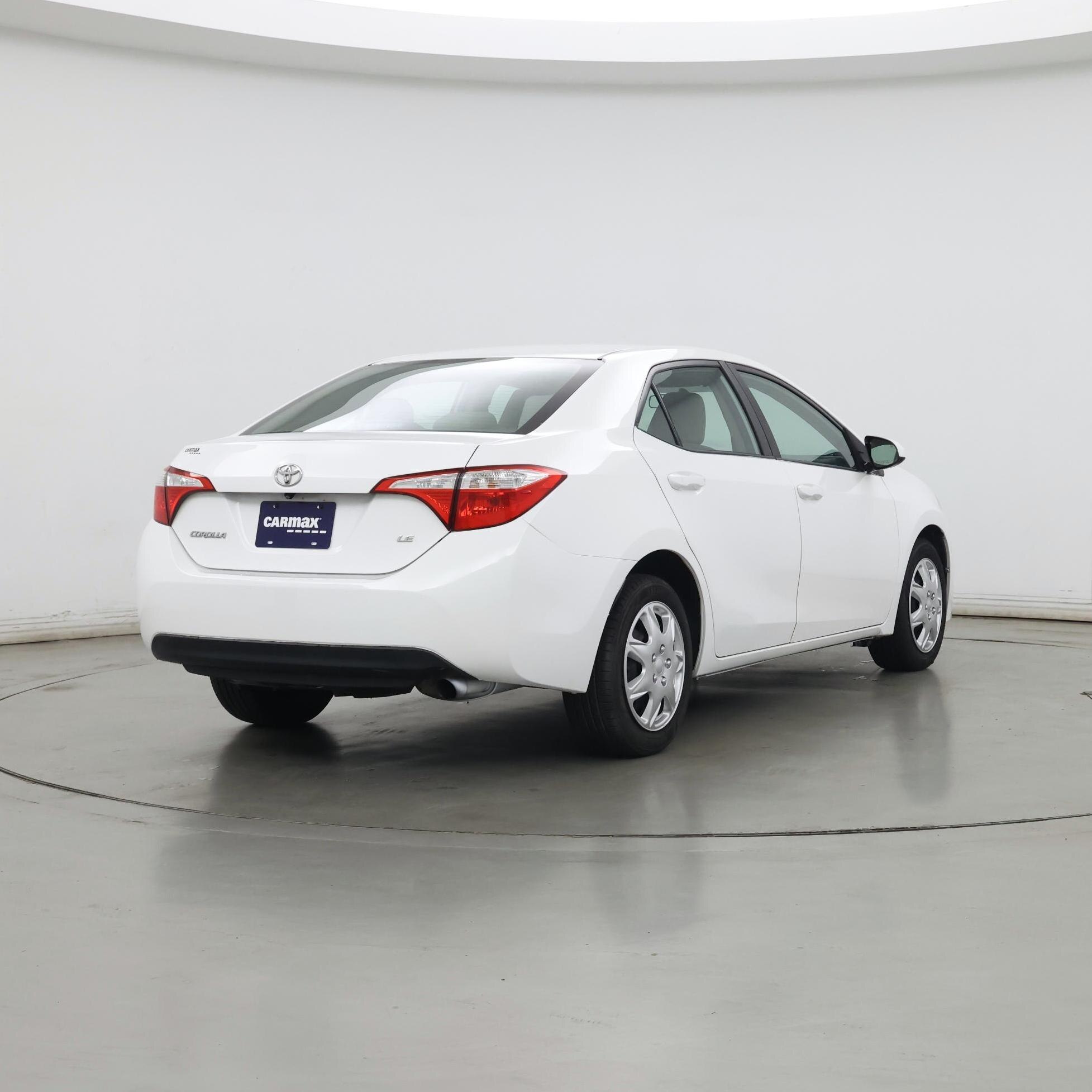 Thumbnail: 2015 Toyota Corolla - 8