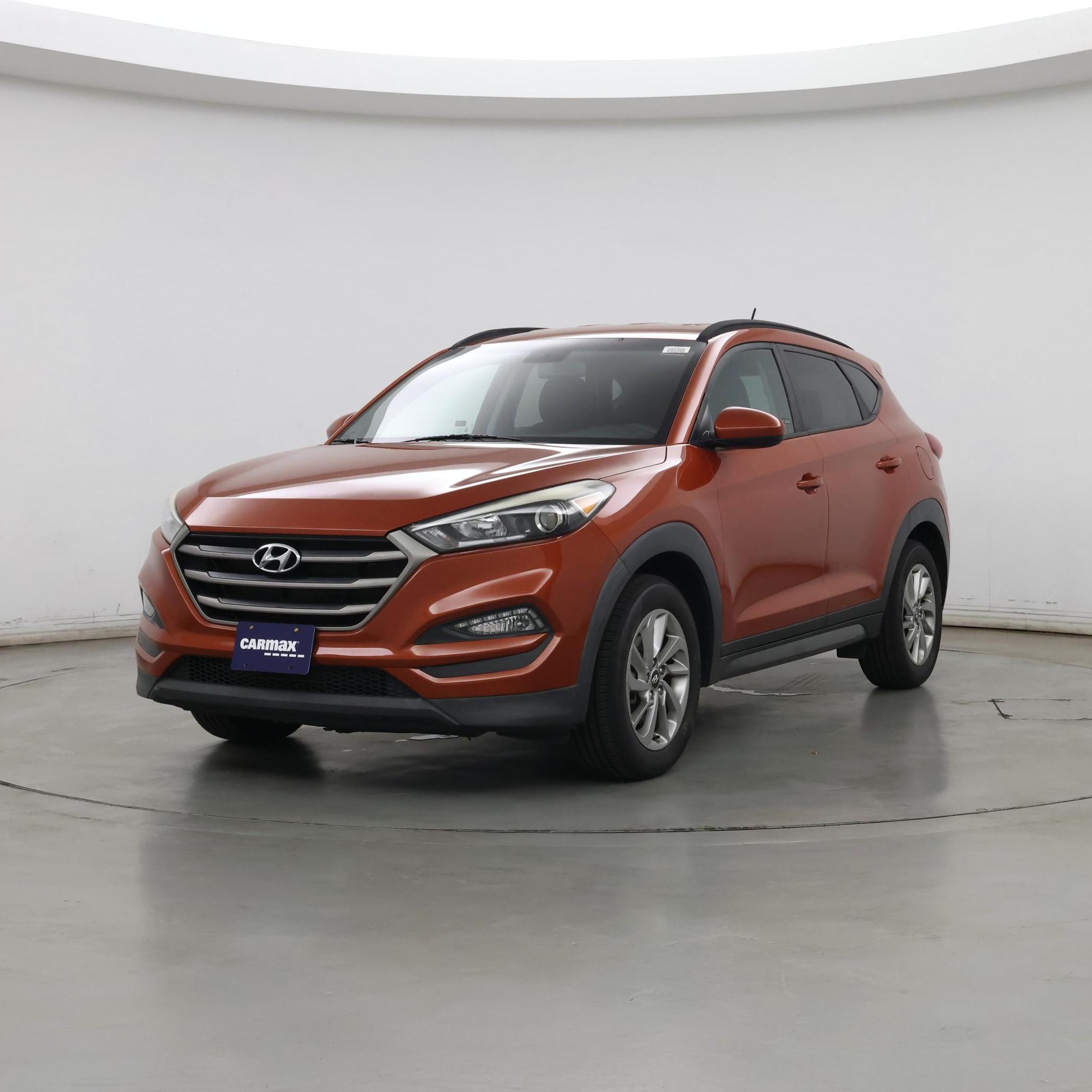 Thumbnail: 2016 Hyundai Tucson - 4