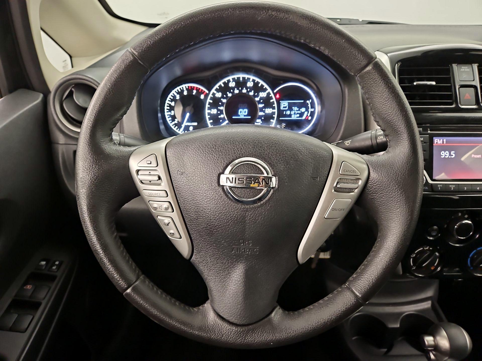 Thumbnail: 2016 Nissan Versa Note - 10