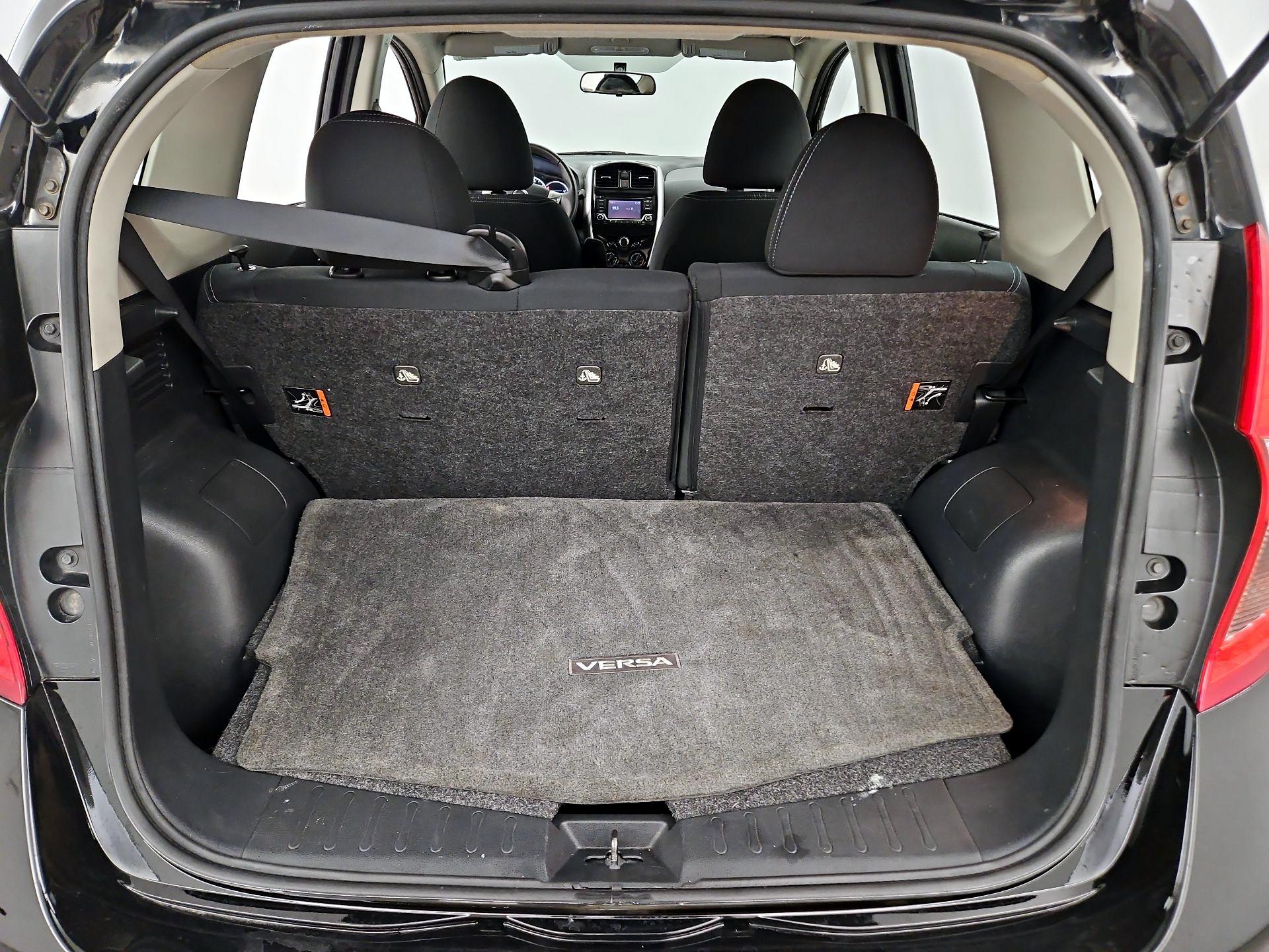 Thumbnail: 2016 Nissan Versa Note - 20