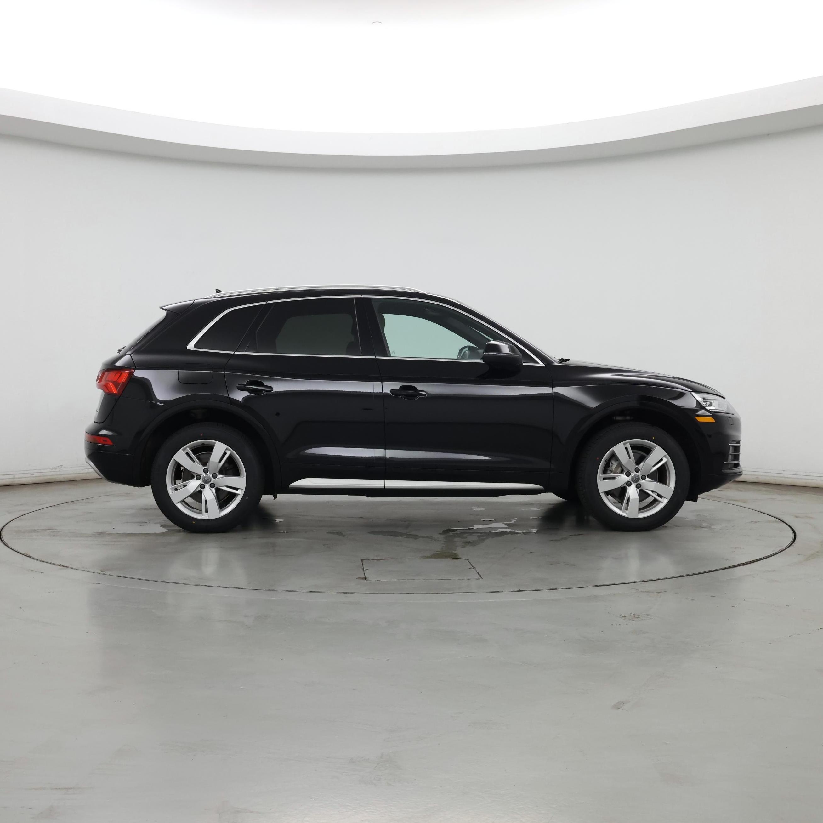 Thumbnail: 2019 Audi Q5 - 7