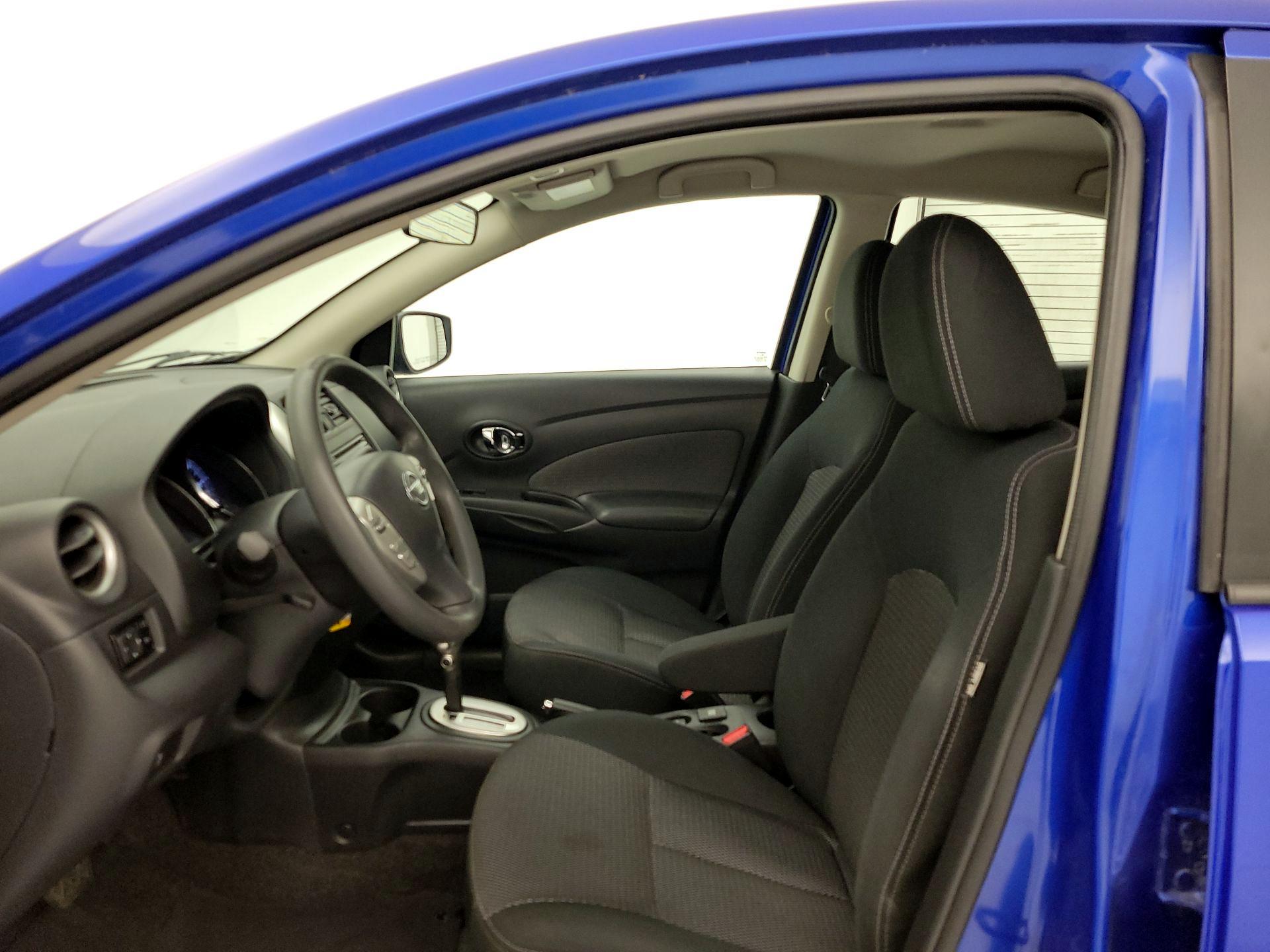 Thumbnail: 2015 Nissan Versa - 11