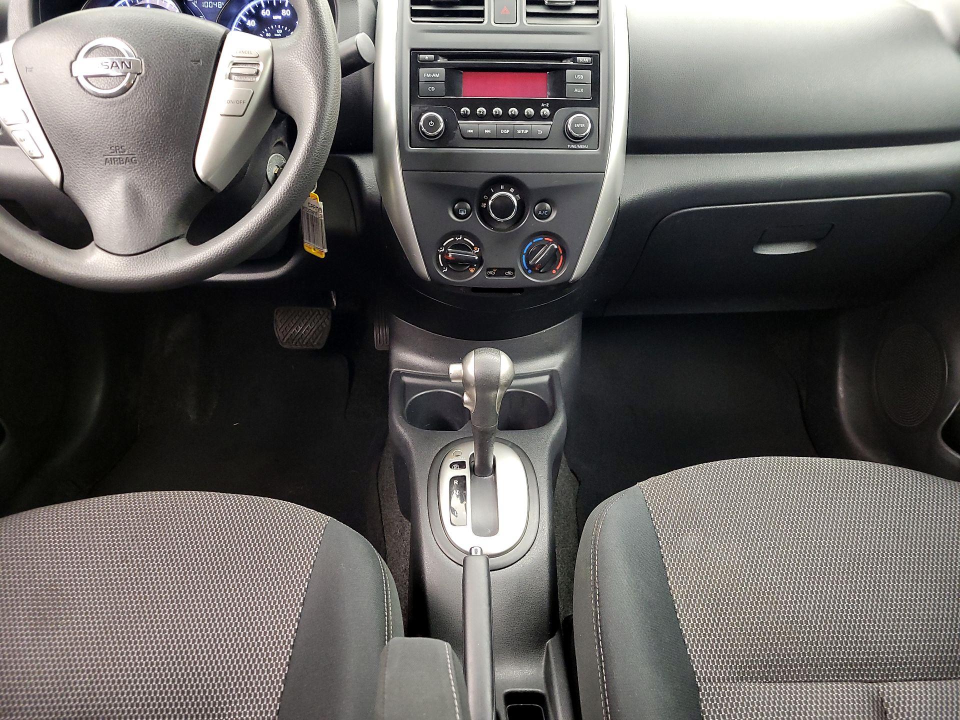 Thumbnail: 2015 Nissan Versa - 16