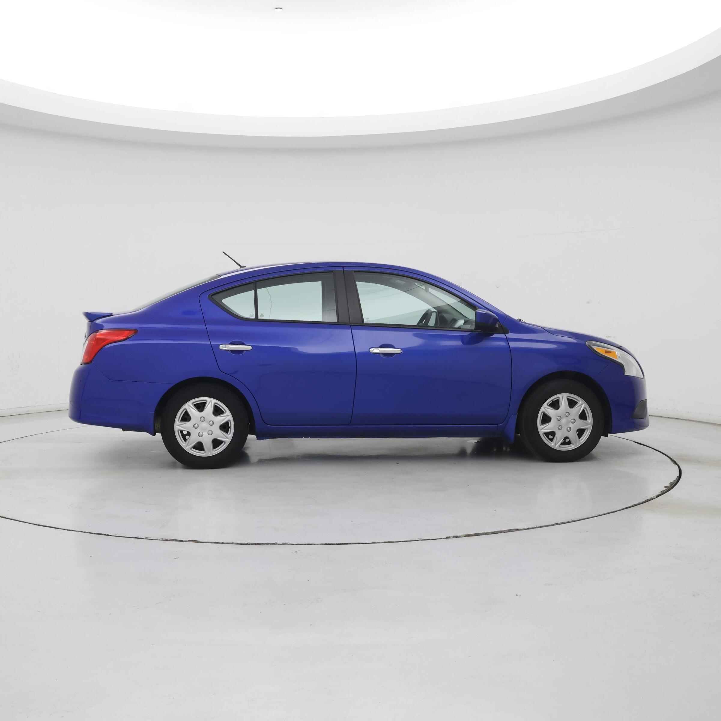 Thumbnail: 2015 Nissan Versa - 7