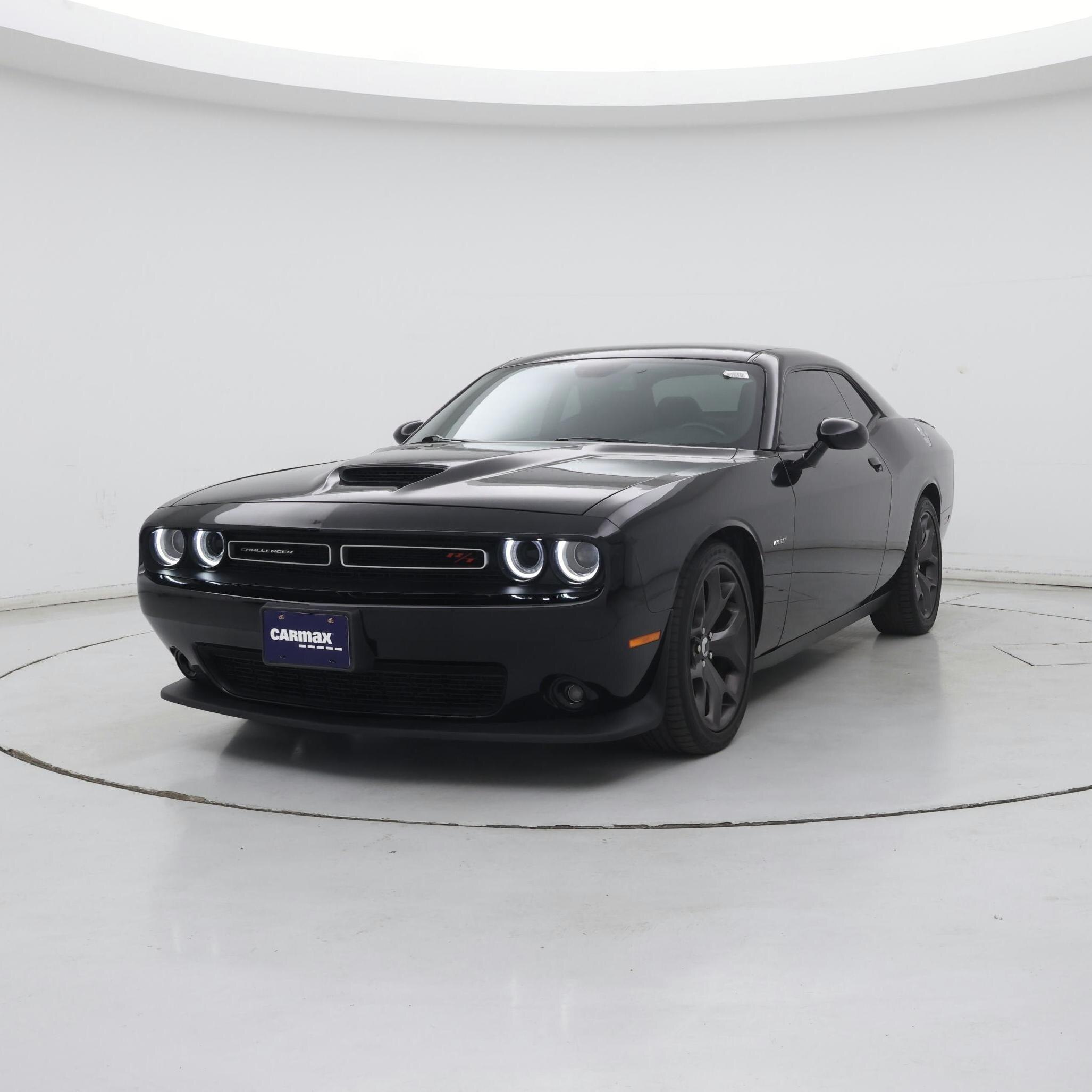 Thumbnail: 2019 Dodge Challenger - 4