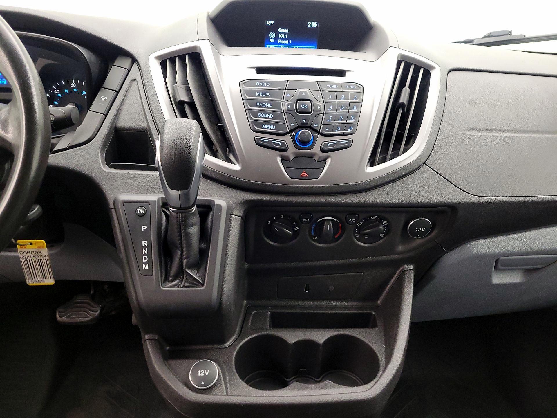 Thumbnail: 2017 Ford Transit Series - 17